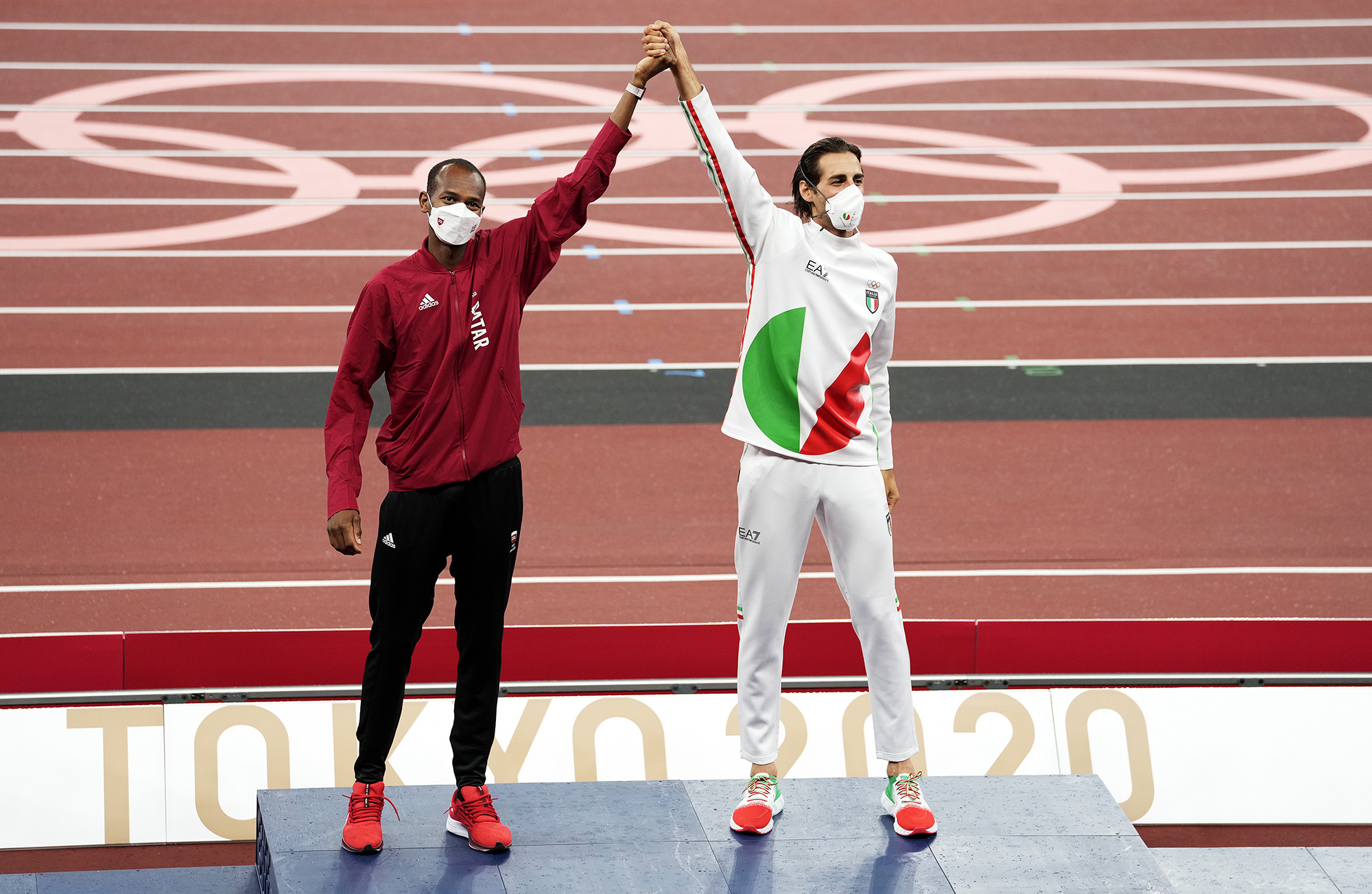 Winners stand, Mutaz Essa Barshim Wallpaper, 2000x1310 HD Desktop