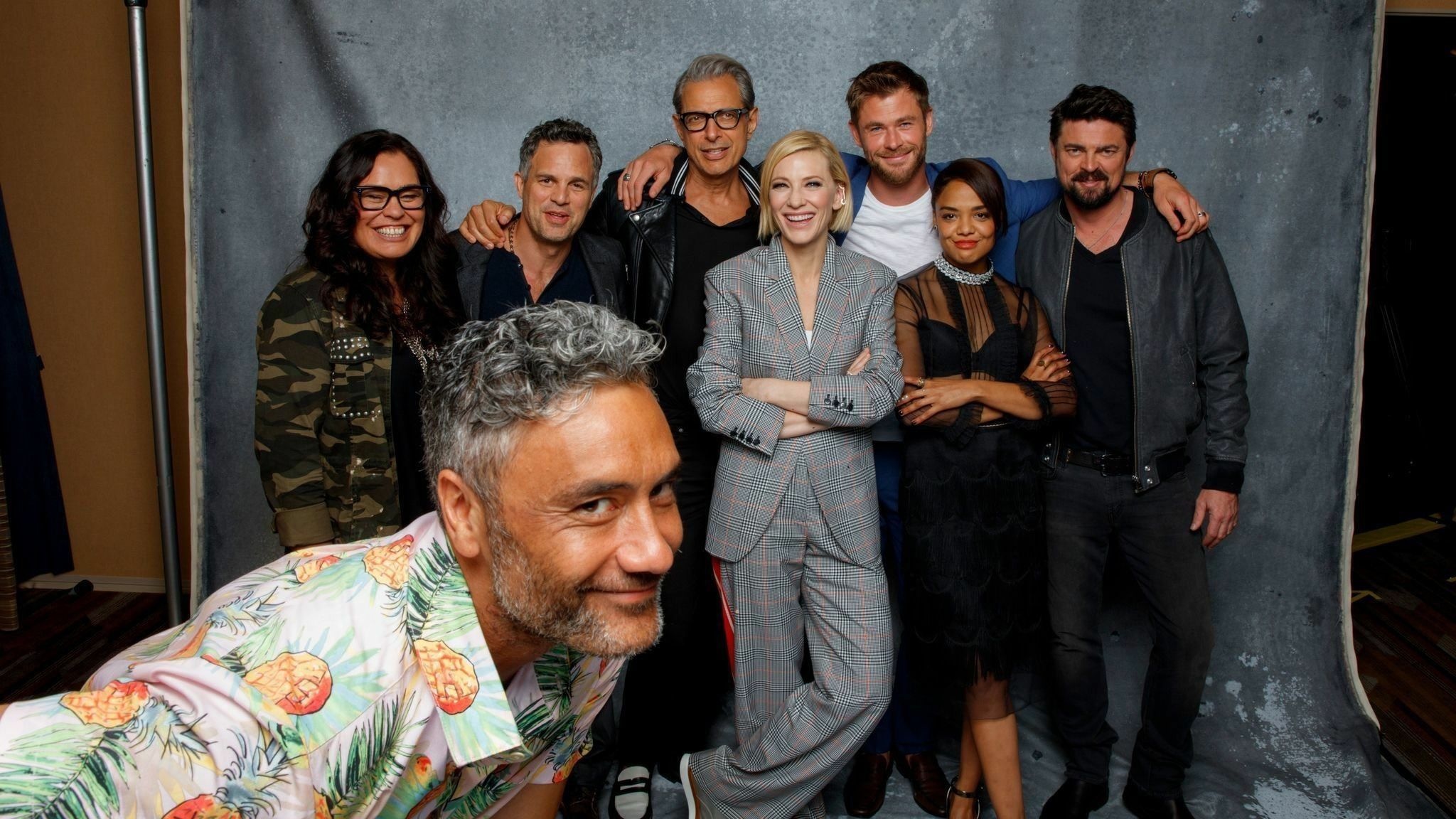 Taika Waititi, Thor, Chris Hemsworth, 2050x1160 HD Desktop