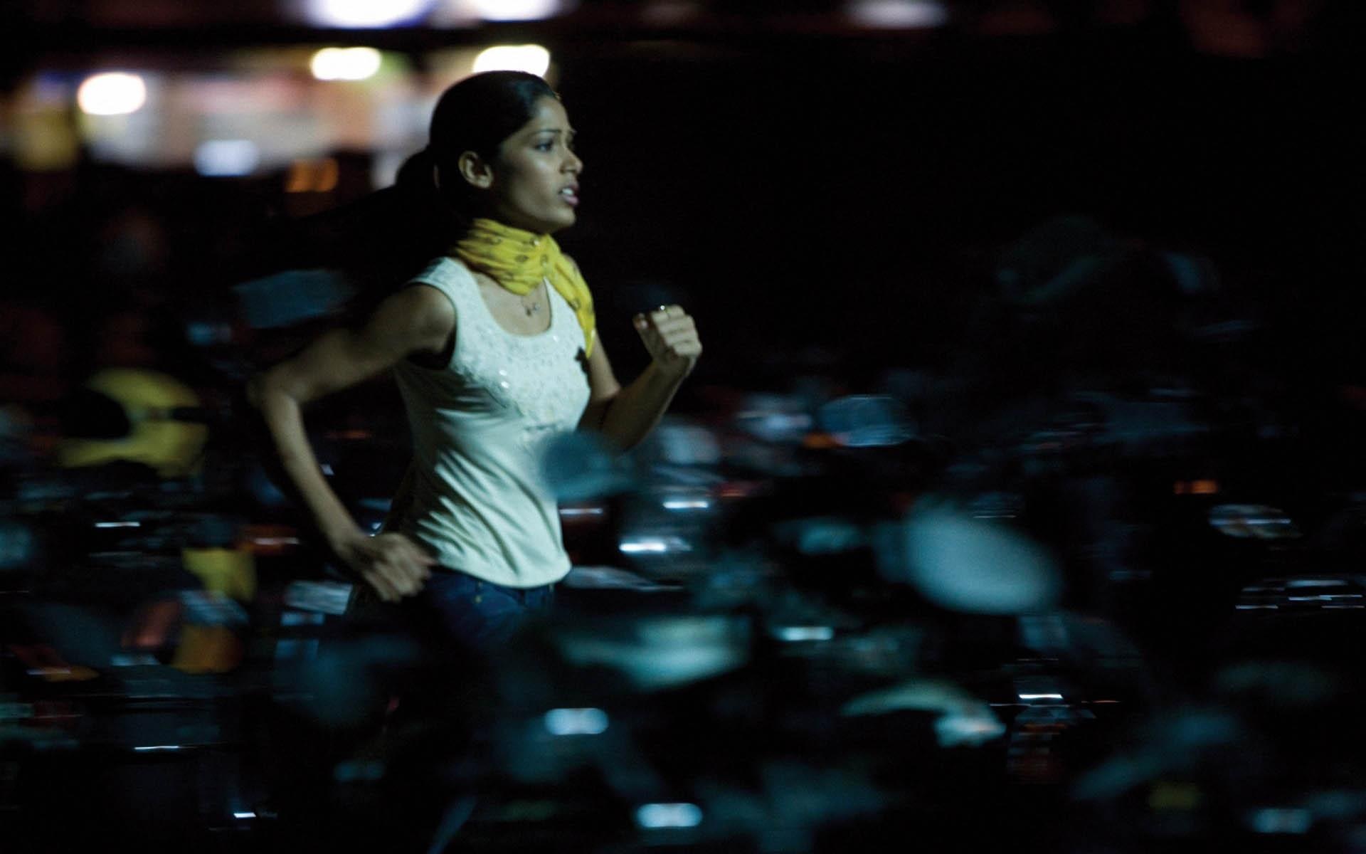 Slumdog millionaire crime drama, Thriller h wallpaper, 1920x1200 HD Desktop