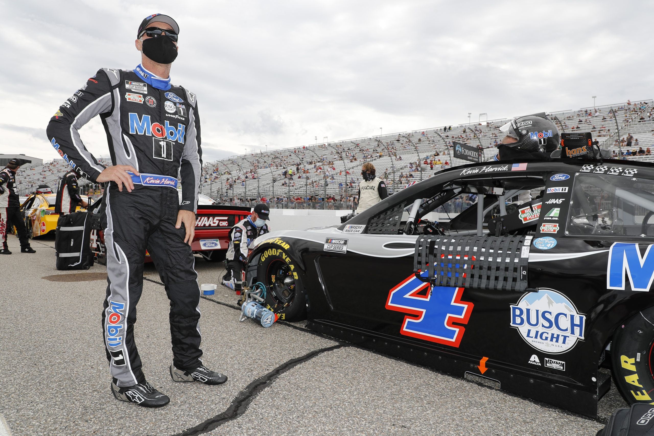 NASCAR Cup championship, Kevin Harvick, Upset, Martinsville, 2560x1710 HD Desktop