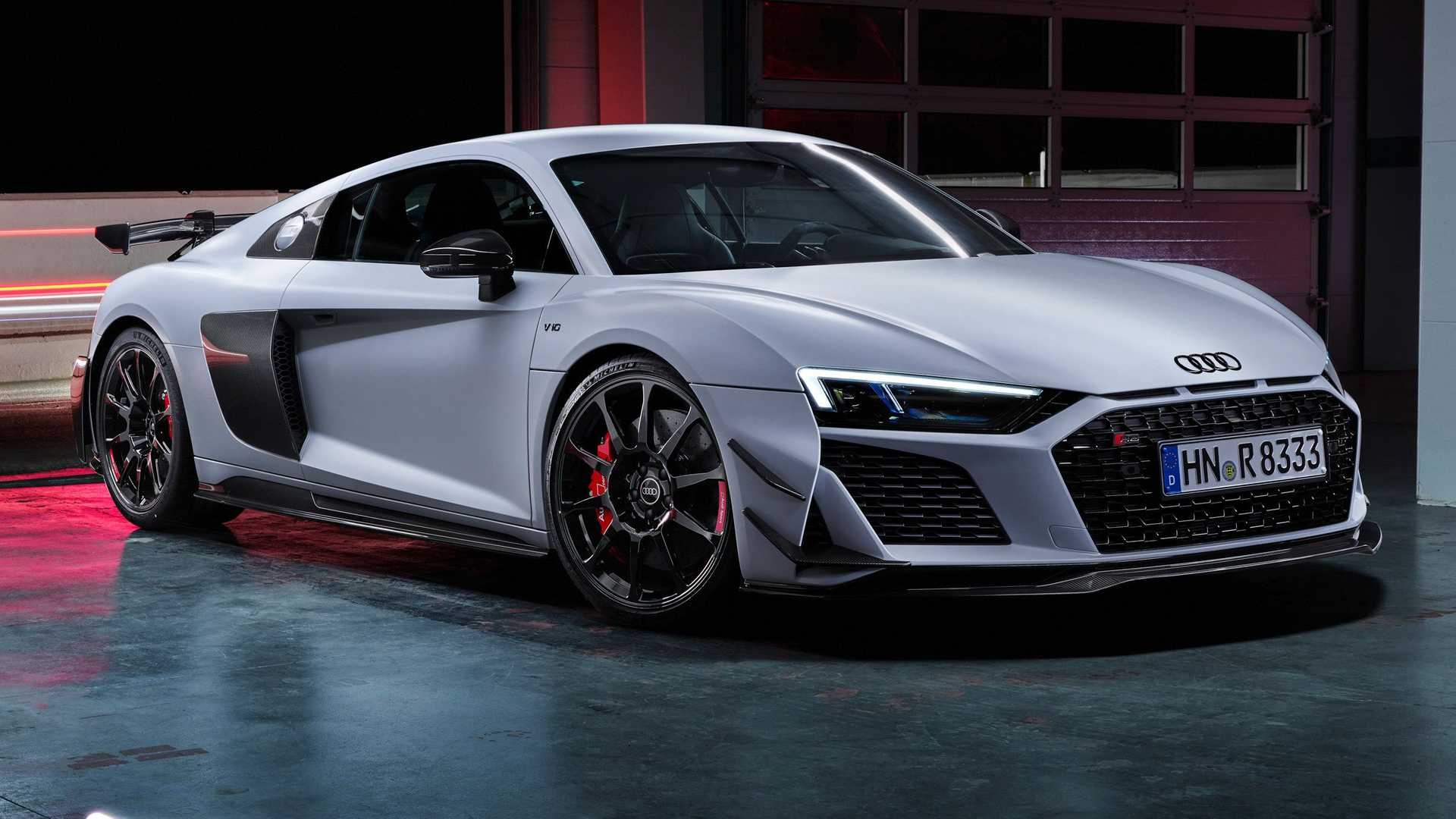 Audi R8 V10 GT RWD, carbon fiber aero kit, garage workshop, Full HD Desktop wallpaper