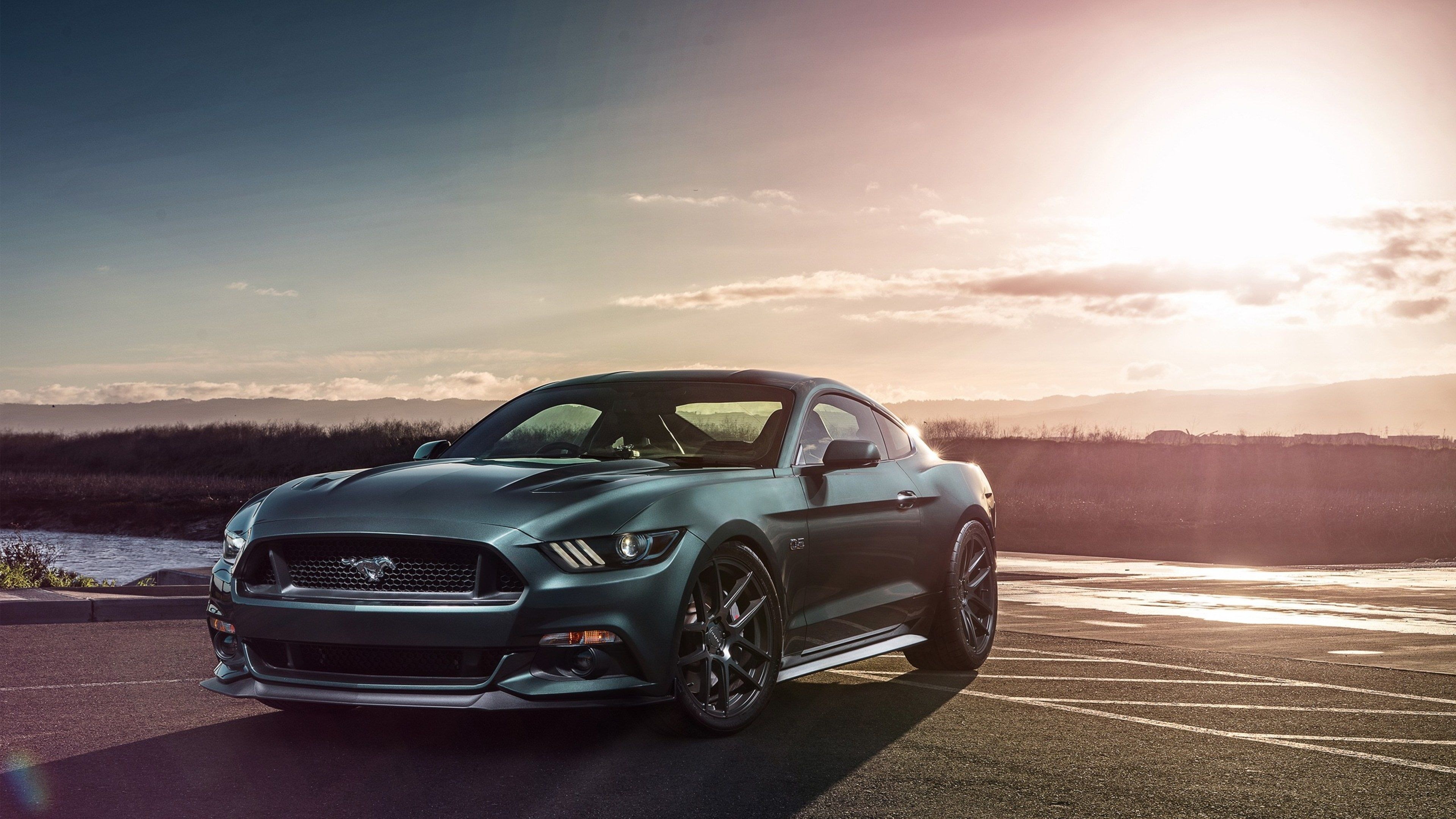 Ford Mustang GT coupe, Multi-spoke alloy wheels, Backlit sunset horizon, 4K Desktop wallpaper