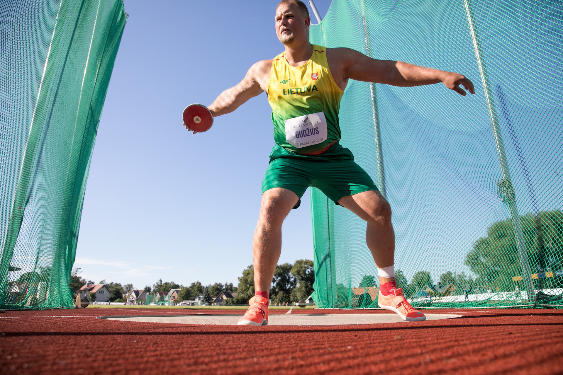 Andrius Gudzius, Discus throwing, Record-breaking journey, Athletic achievements, 1920x1280 HD Desktop