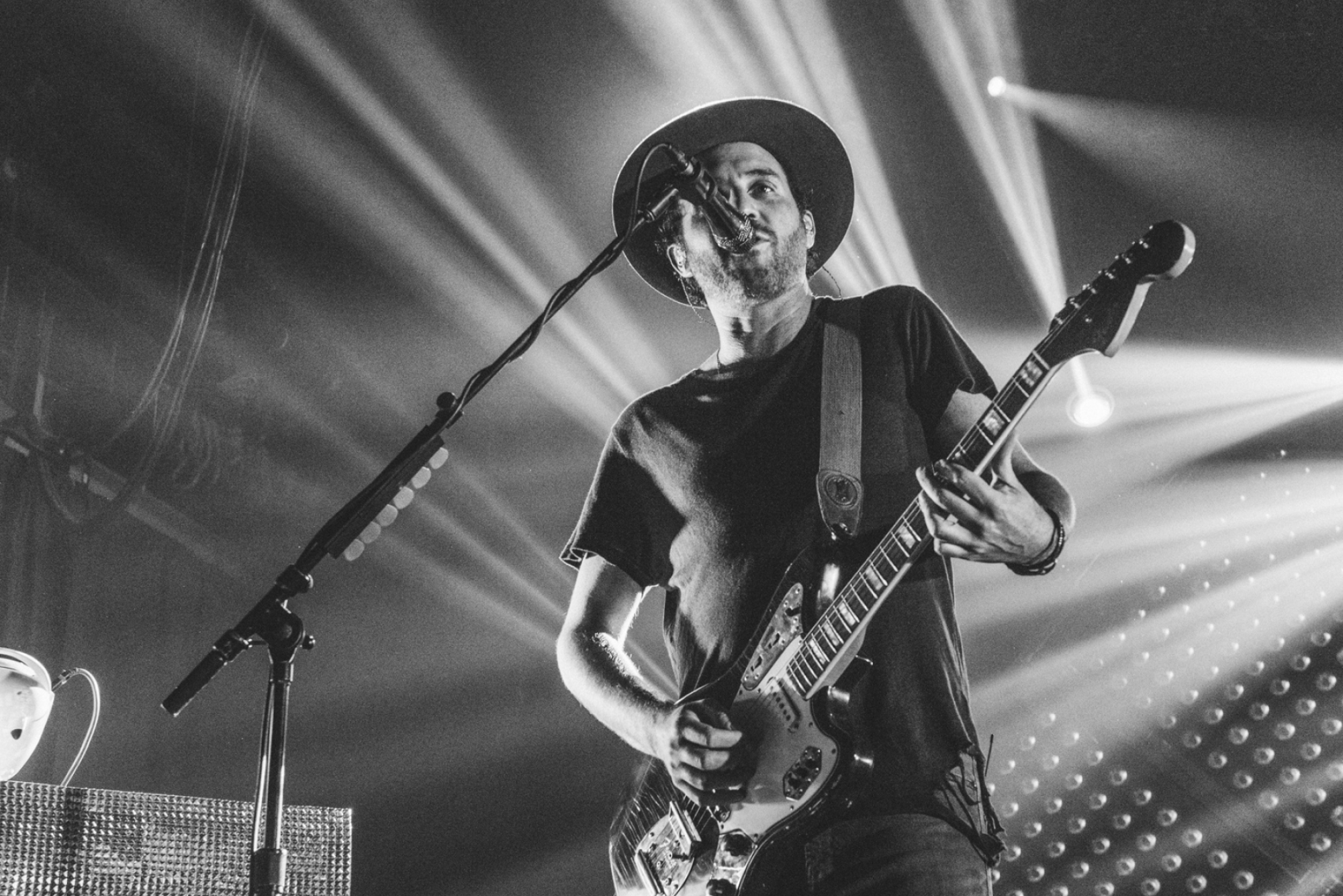 Photos Metric at Danforth Music Hall, Music photography reviews, 2000x1340 HD Desktop