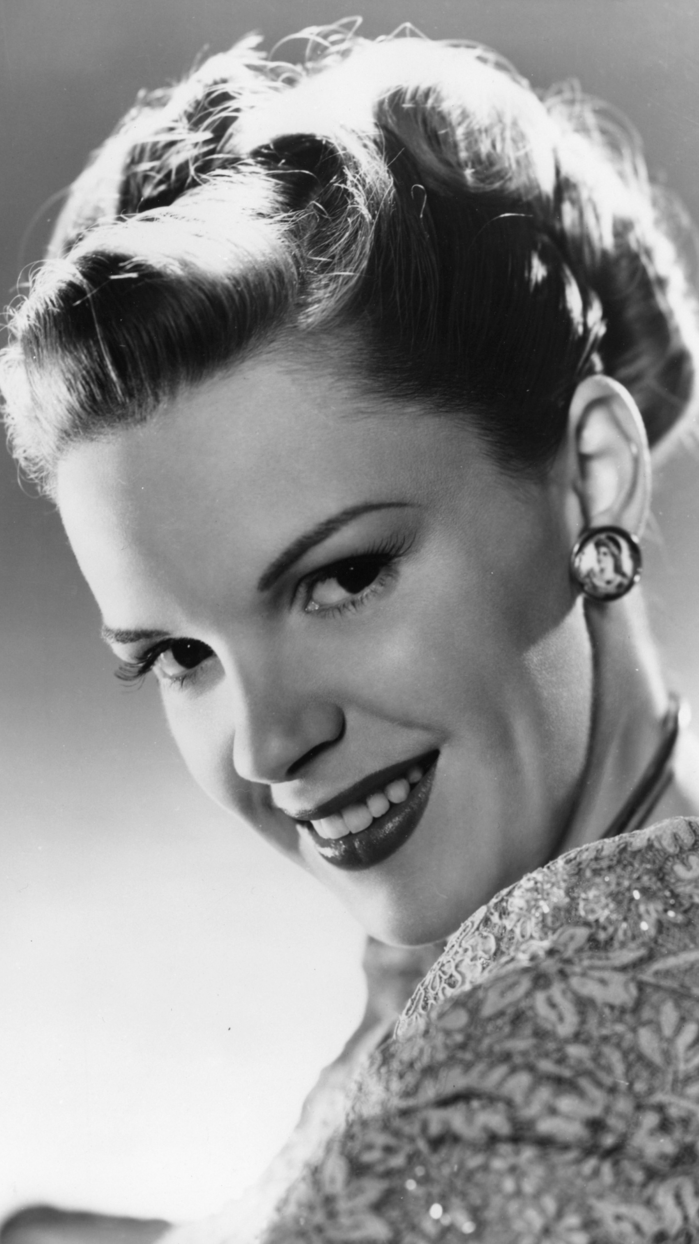 HD Judy Garland wallpapers, Feelgrph 2573x3264, Explore wallpapers, Judy moody, 1440x2560 HD Phone