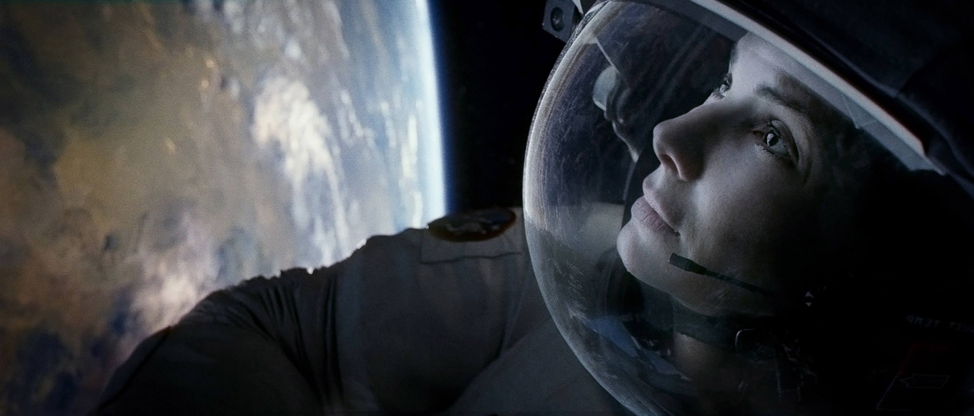 Gravity, Sandra Bullock Wallpaper, 3100x1330 Dual Screen Desktop