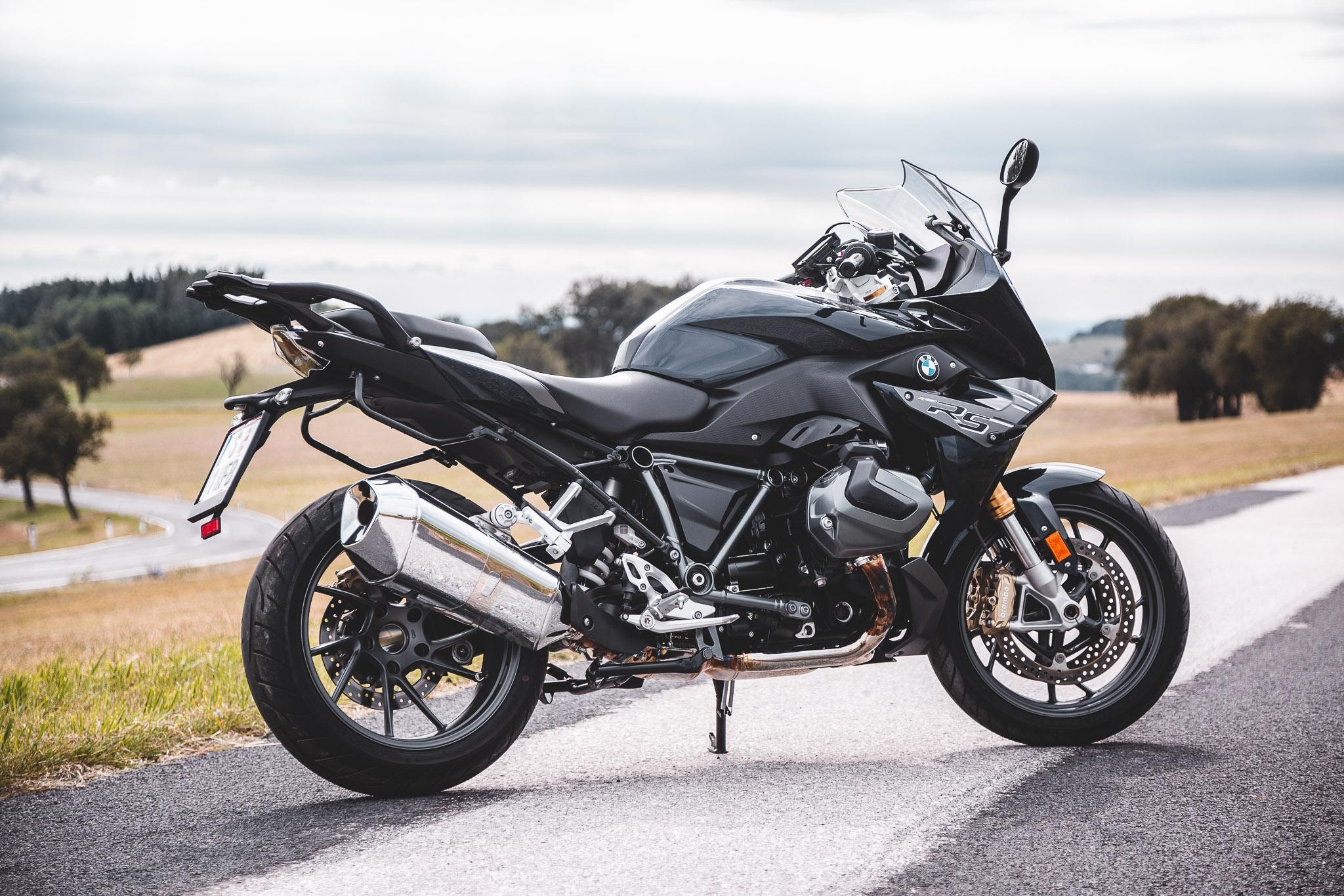 BMW R 1250 RS auto, Striking design, Impressive performance, Unforgettable ride, 2050x1370 HD Desktop