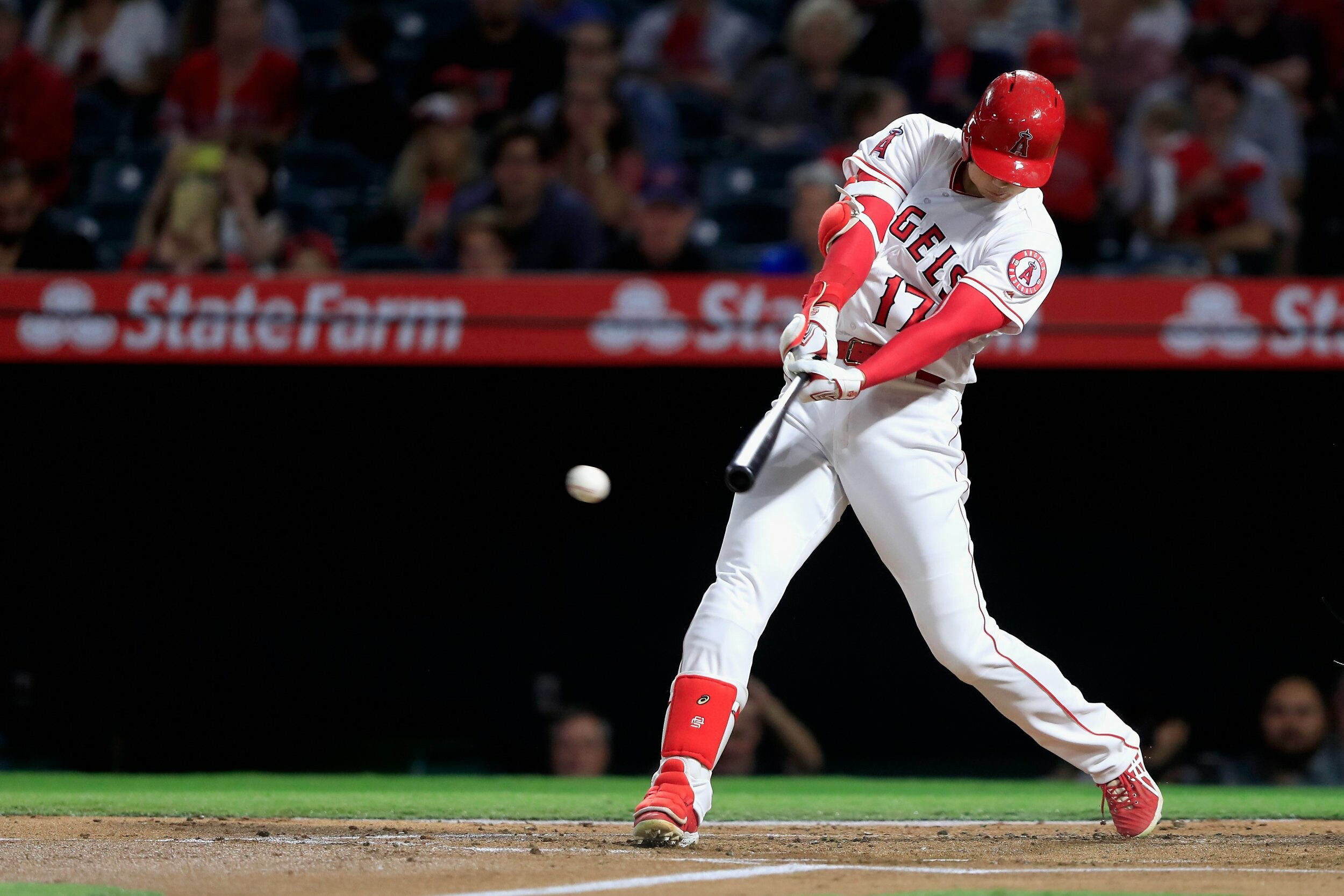 Hitting, Shohei Ohtani Wallpaper, 2500x1670 HD Desktop