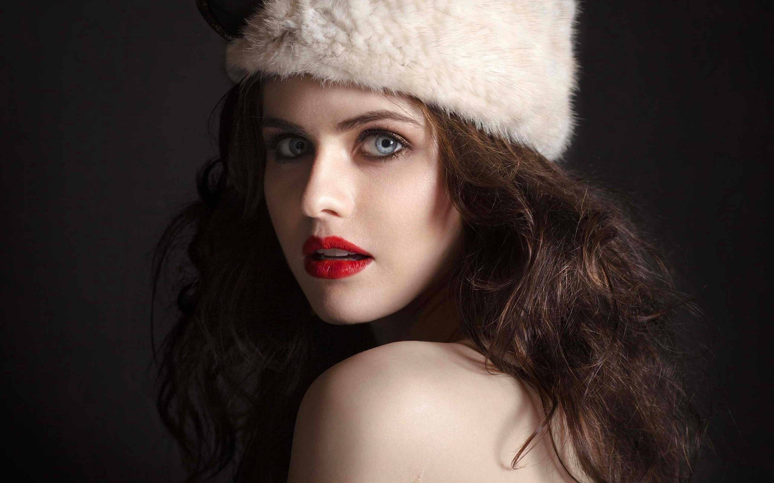 Alexandra Daddario, Wide Chaos wallpapers, Stunning beauty, Movie scene, 2560x1600 HD Desktop