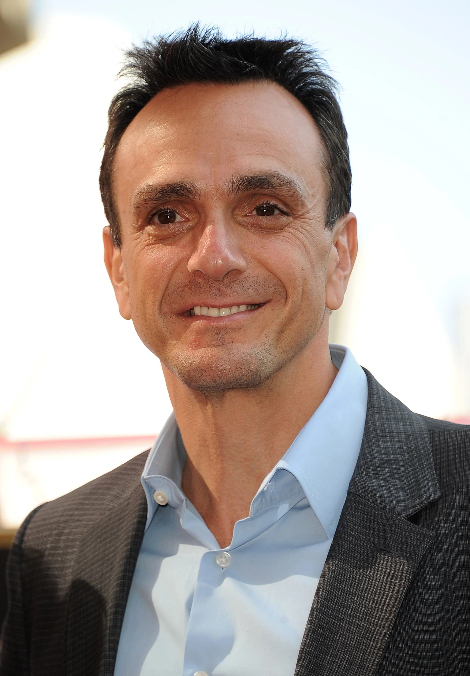 Hank Azaria movies, Dubbing artist, The Simpsons, Fandom, 1540x2220 HD Phone