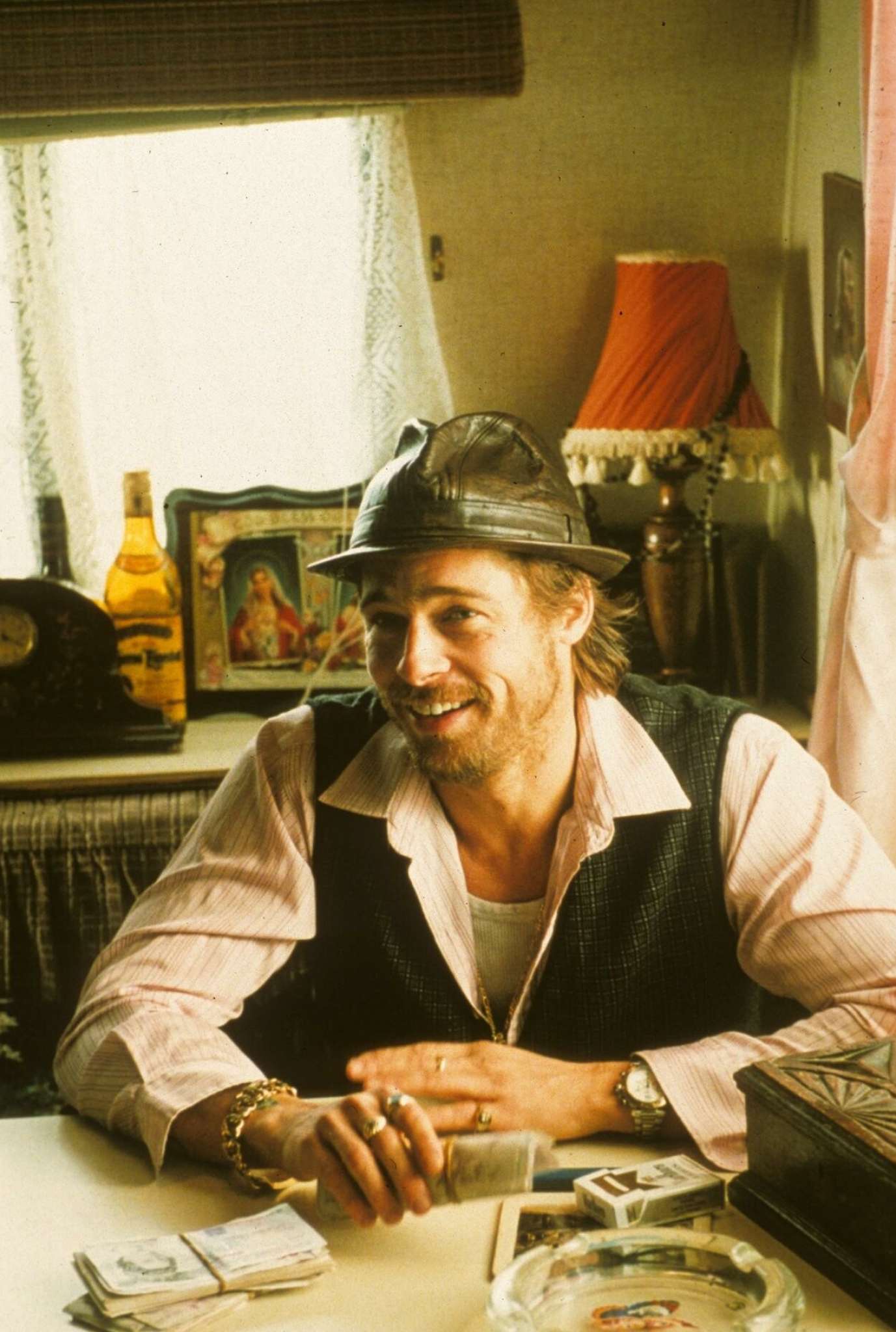 Mickey O’Neil, Snatch Wallpaper, 1380x2050 HD Phone