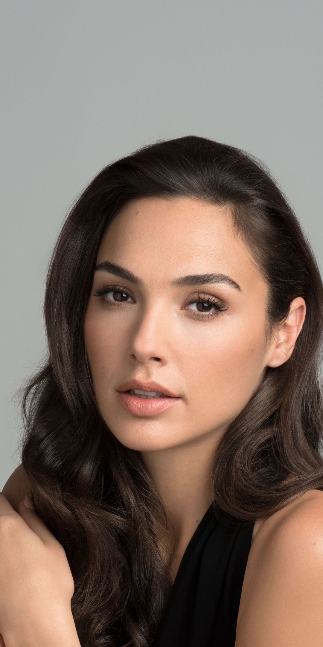 Gucci collaboration, Gal Gadot Wallpaper, 1080x2160 HD Phone