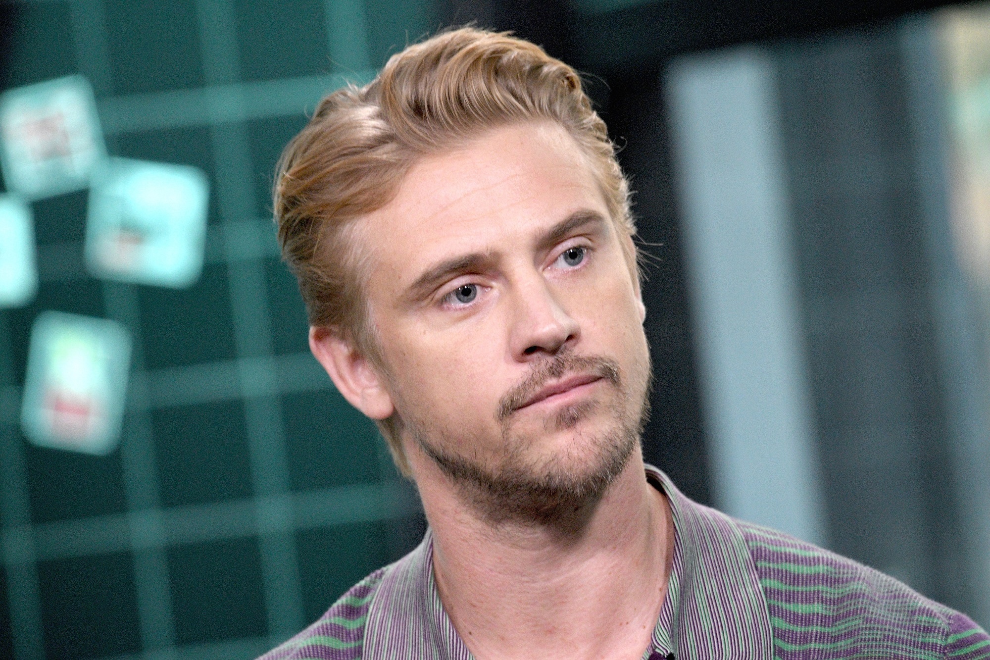 Boyd Holbrook, Fight original creature, Eight for Silver, 2000x1340 HD Desktop