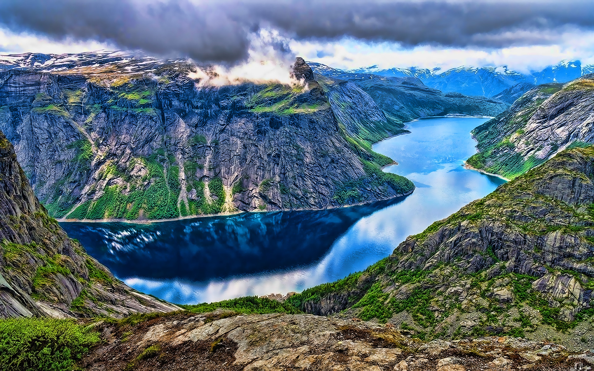 Ringedalsvatnet, Norwegian Fjords Wallpaper, 1920x1200 HD Desktop