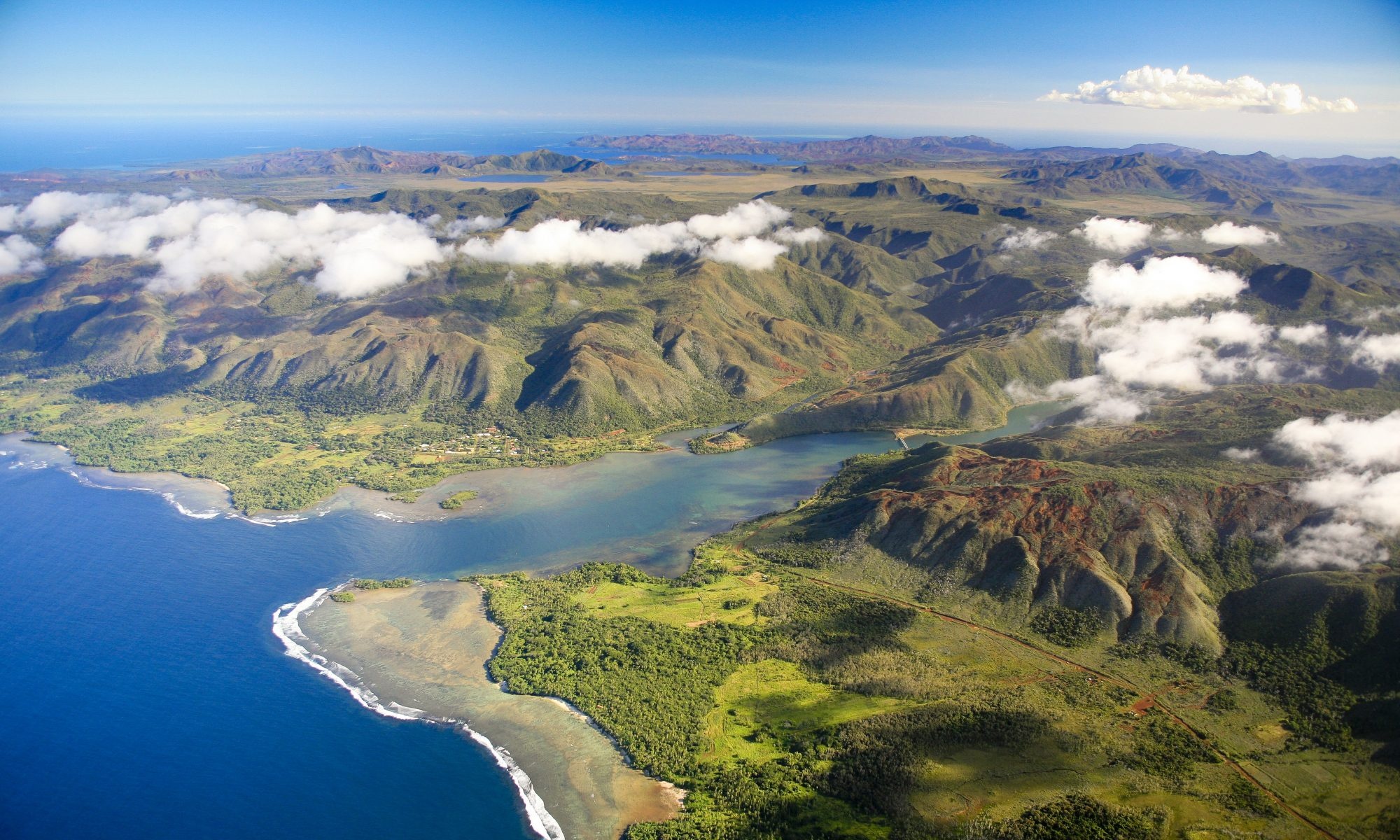 New Caledonia, Peridotite amphibious drilling workshop, Montpellier France, 2000x1200 HD Desktop