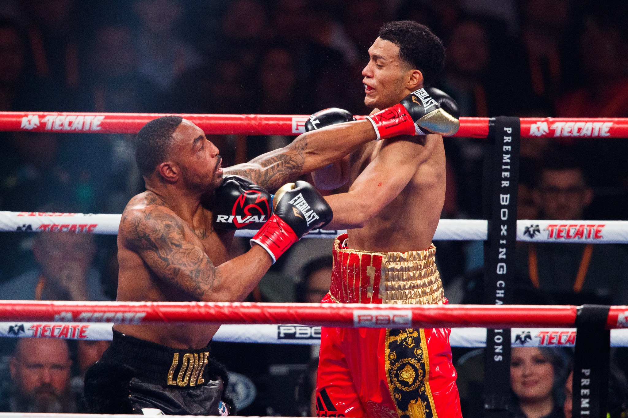 David Benavidez, Knockout specialist, Opponent obliteration, Boxing power, 2050x1370 HD Desktop