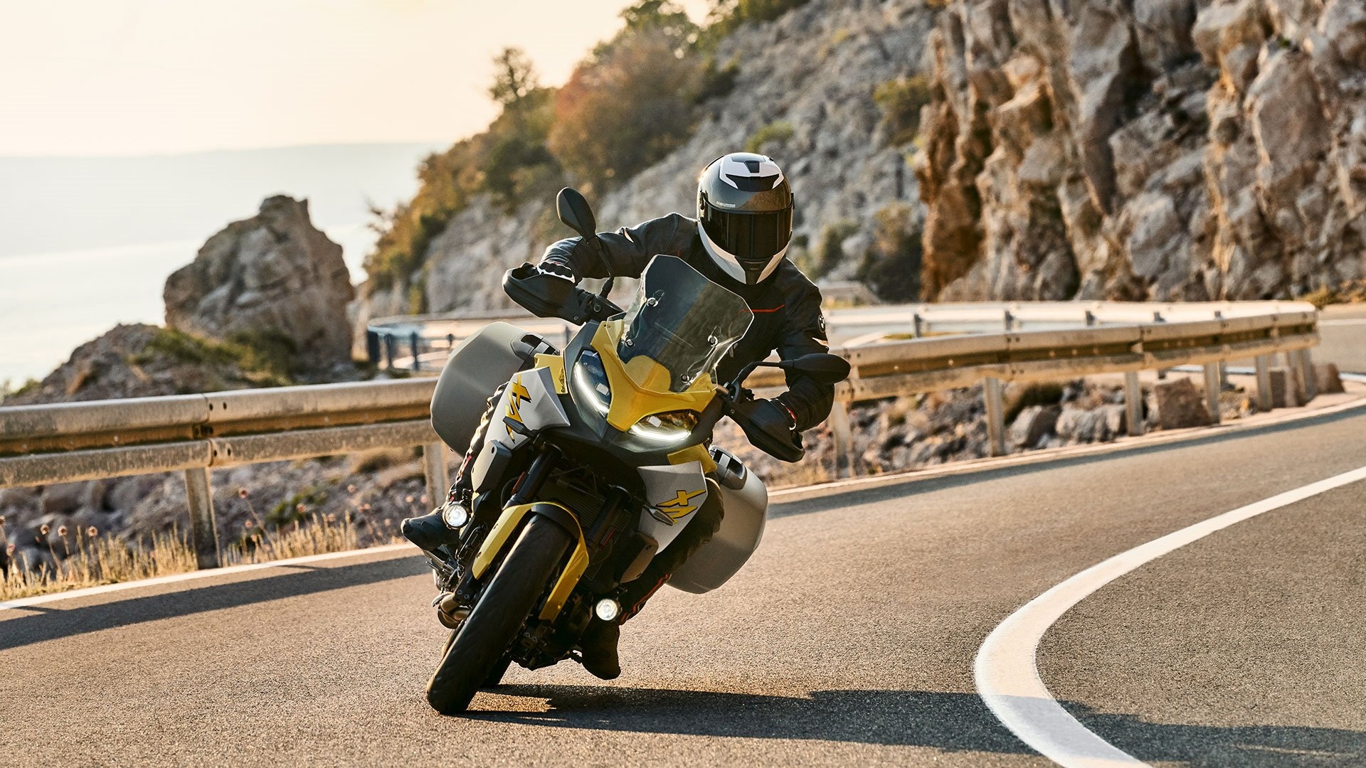 BMW F 900 XR, Sneak peek 2020, Adventure tourer, Pure adrenaline, 1920x1080 Full HD Desktop