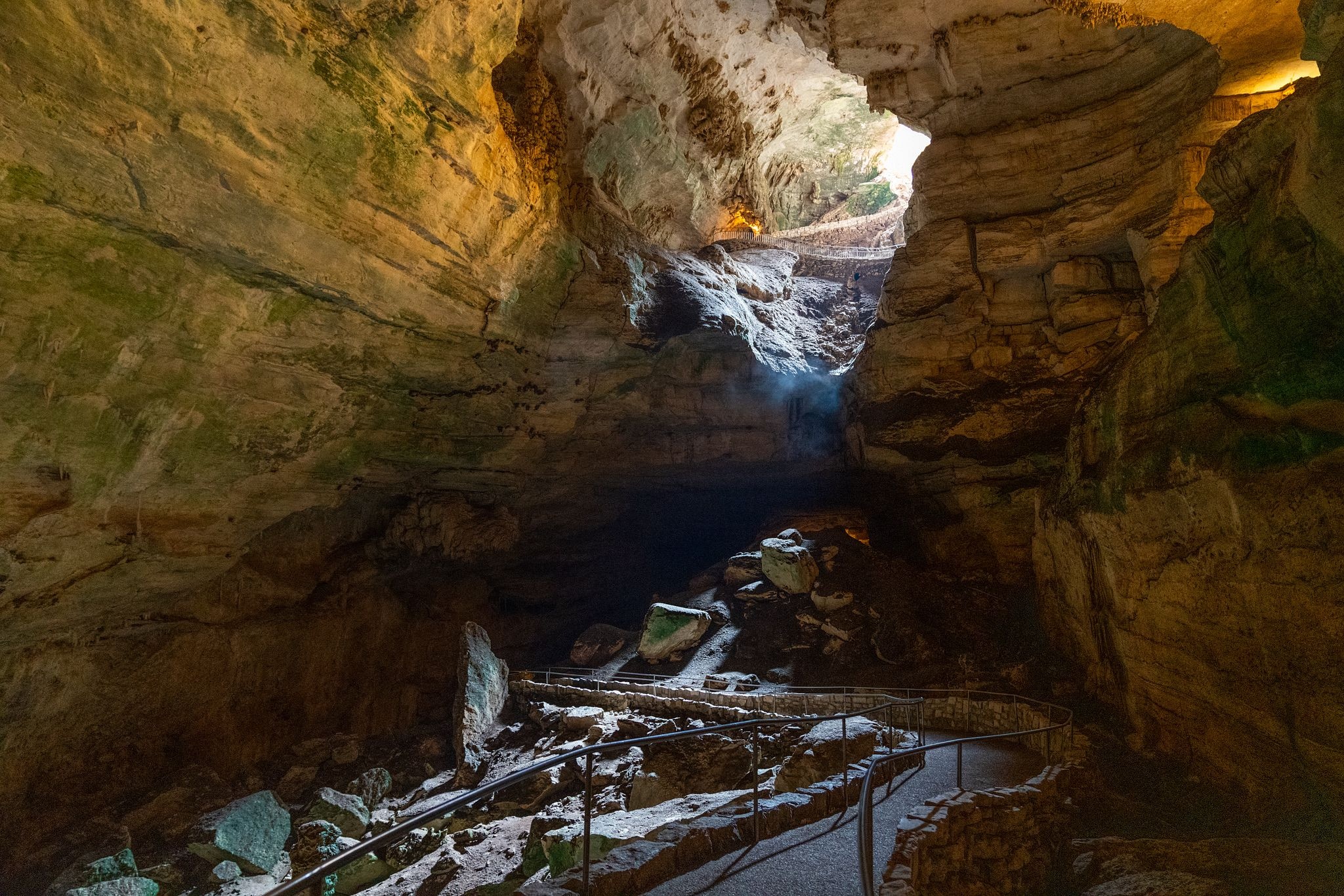 Carlsbad Caverns, National Park, Beautiful cave, Adventurous way, 2050x1370 HD Desktop