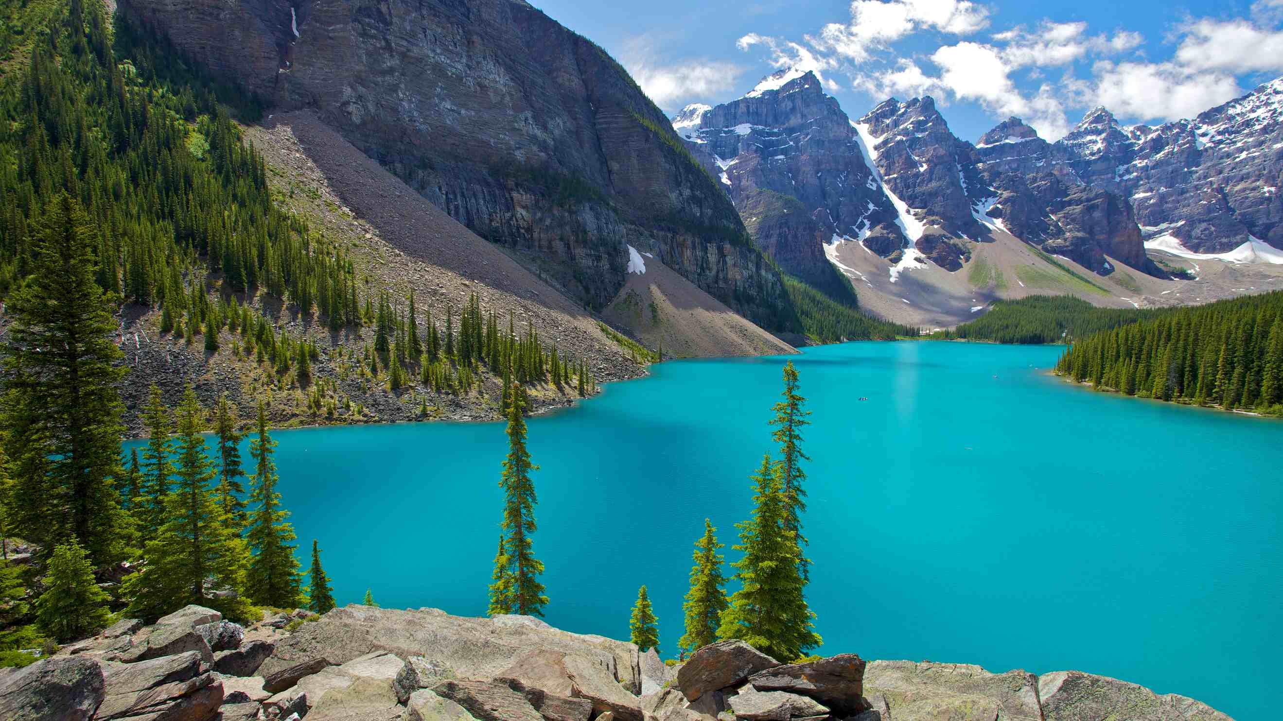 Lake Louise frozen ice lake, Jooinn, 2640x1490 HD Desktop