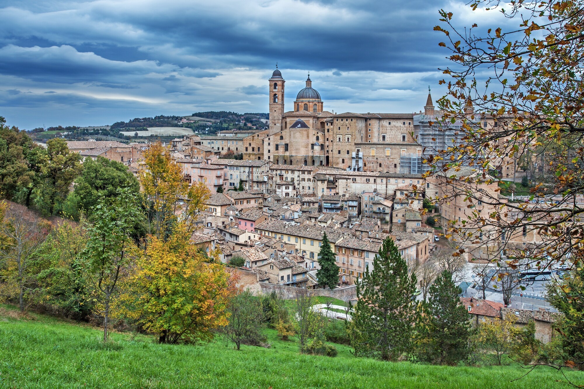 Travel Guide, Urbino, Sightseeing Map, Independent Italian Guide, 2000x1340 HD Desktop