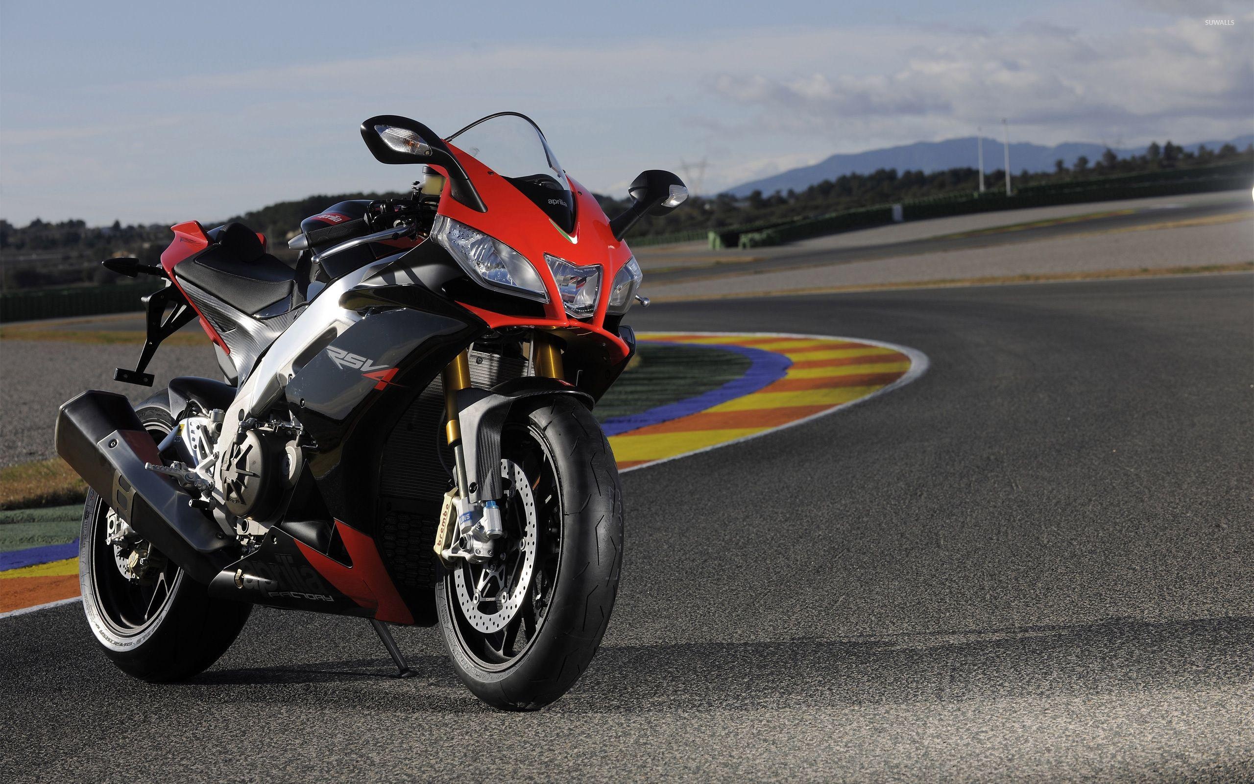 Aprilia RSV4, High-quality wallpapers, Motorcycle enthusiasts, Bike admiration, 2560x1600 HD Desktop