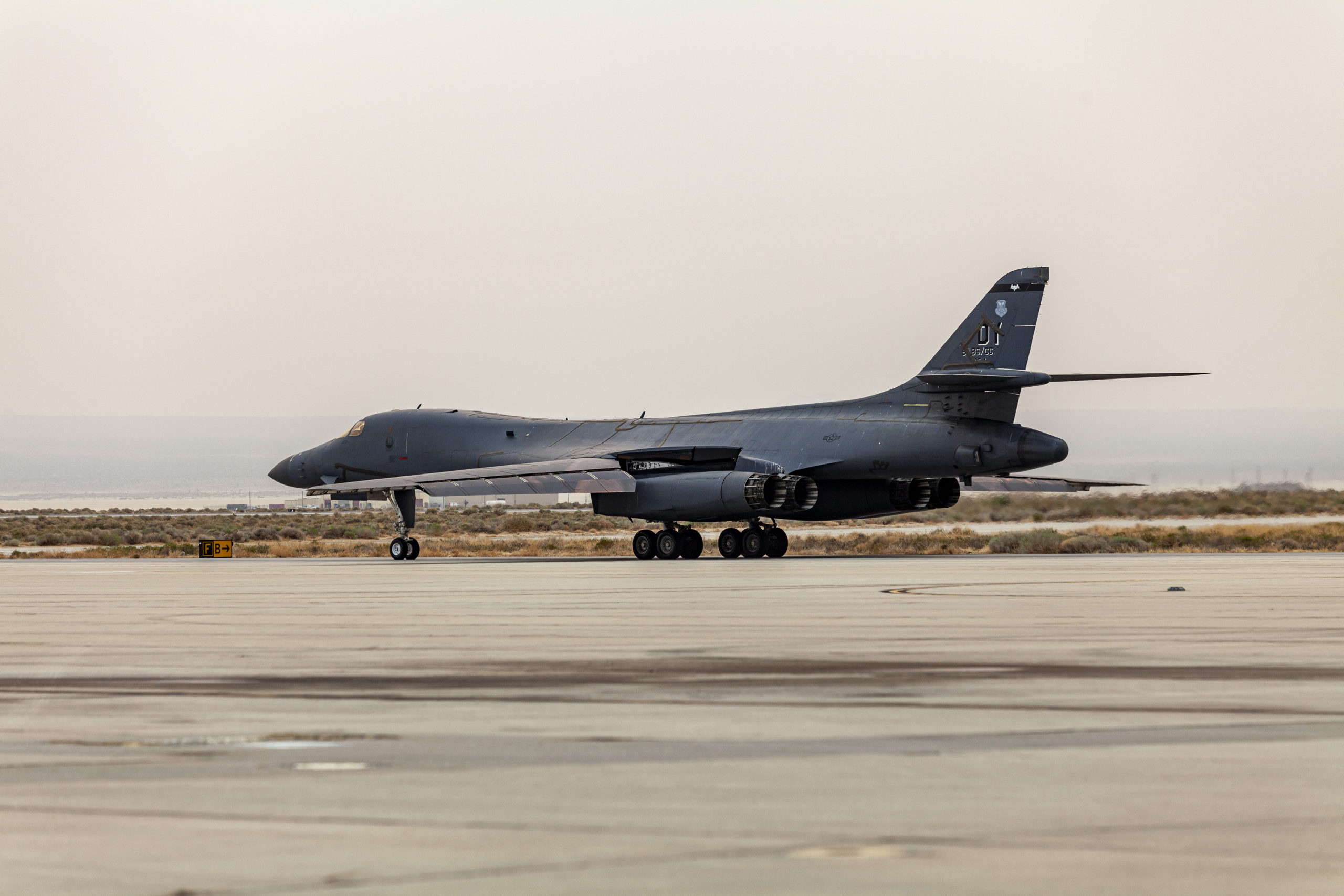 Rockwell B-1 Lancer, B-1B bombers, Air Force Magazine, 2560x1710 HD Desktop