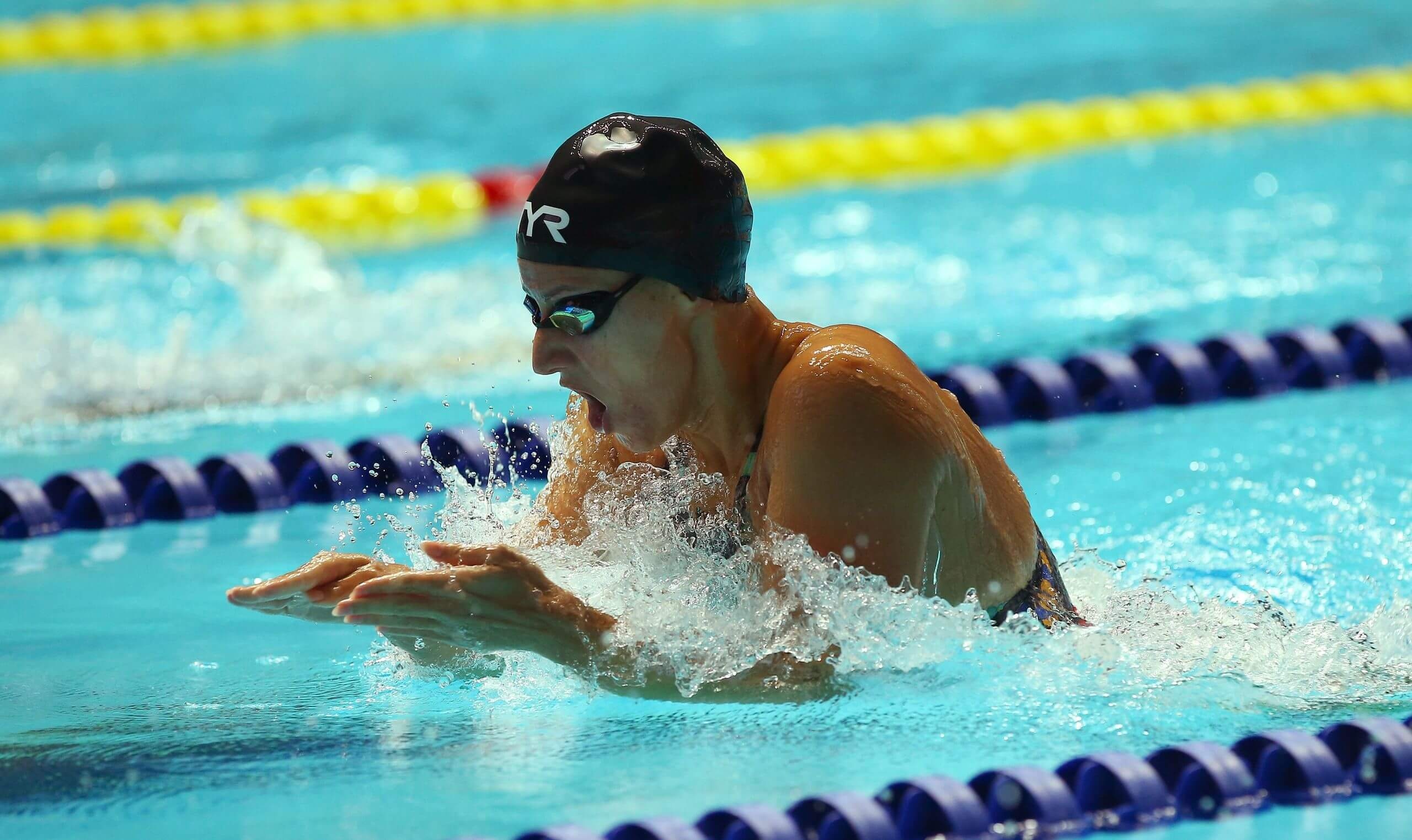 Superior breaststroke kick, Swim technique, Key tips, Efficient strokes, 2560x1530 HD Desktop