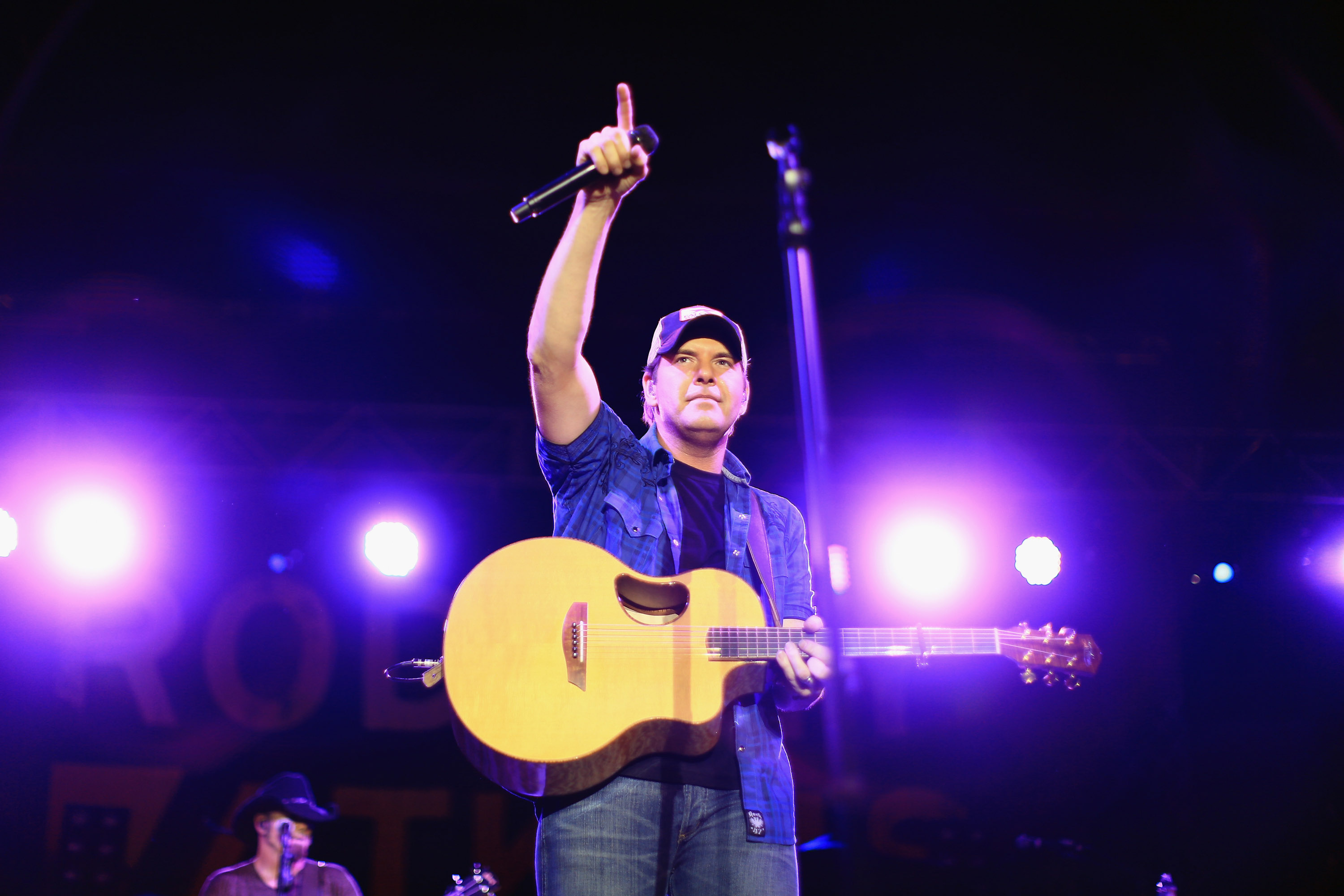 Rodney Atkins, Opening act, Justin Moore, Rivets Stadium concert, 3000x2000 HD Desktop