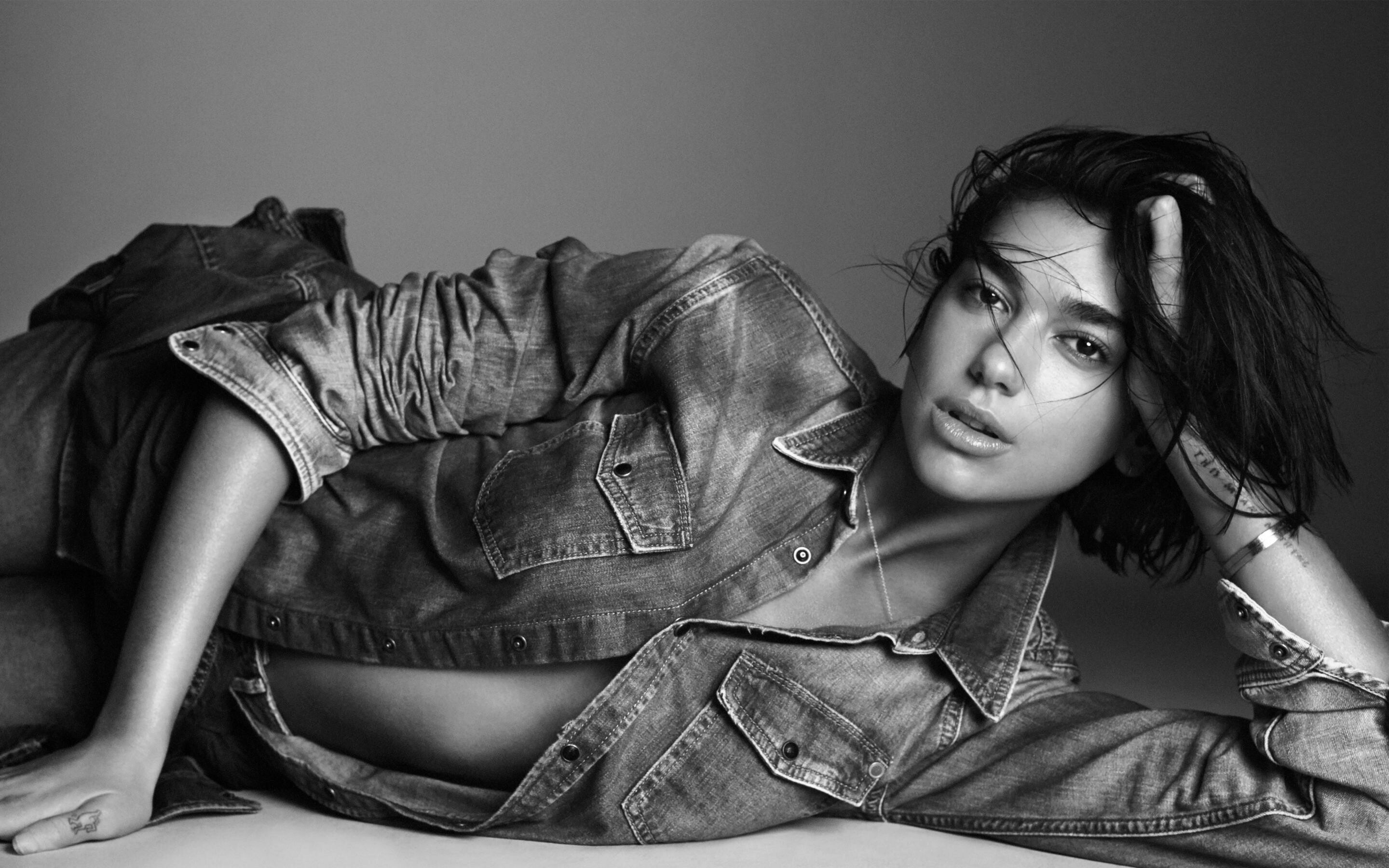 Pepe Jeans collaboration, Dua Lipa Wallpaper, 2880x1800 HD Desktop