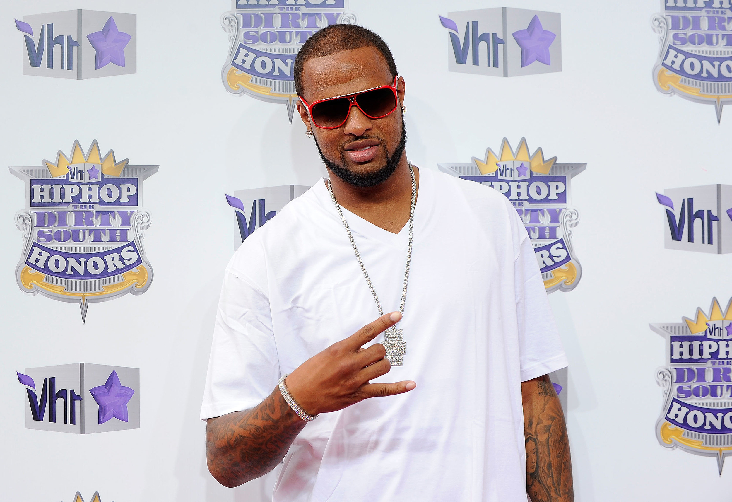 Slim Thug, Pistol whipping, Business meeting, Lawsuit, 2500x1720 HD Desktop