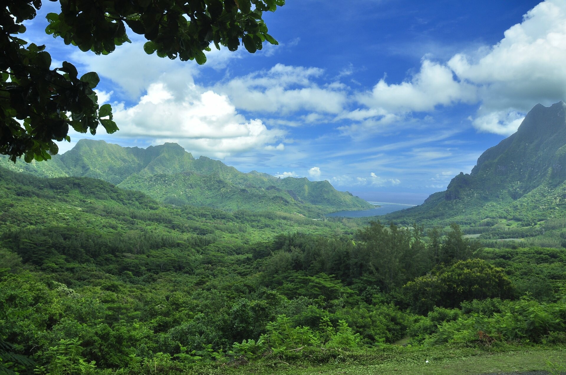 Moorea, Tahiti Wallpaper, 1920x1280 HD Desktop