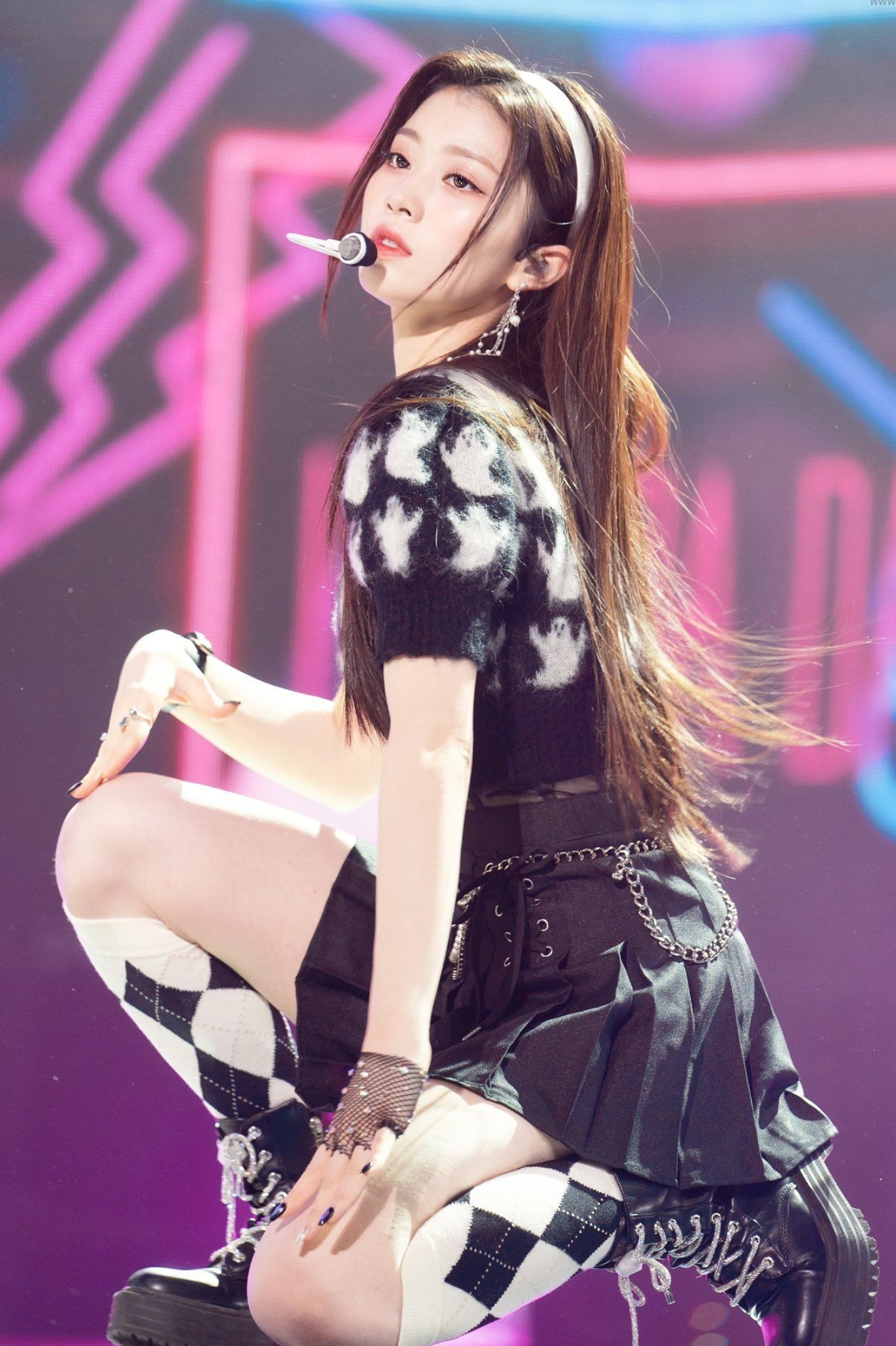 Kep1er Shen Xiao Ting, Pin on, K-pop, 1370x2050 HD Phone