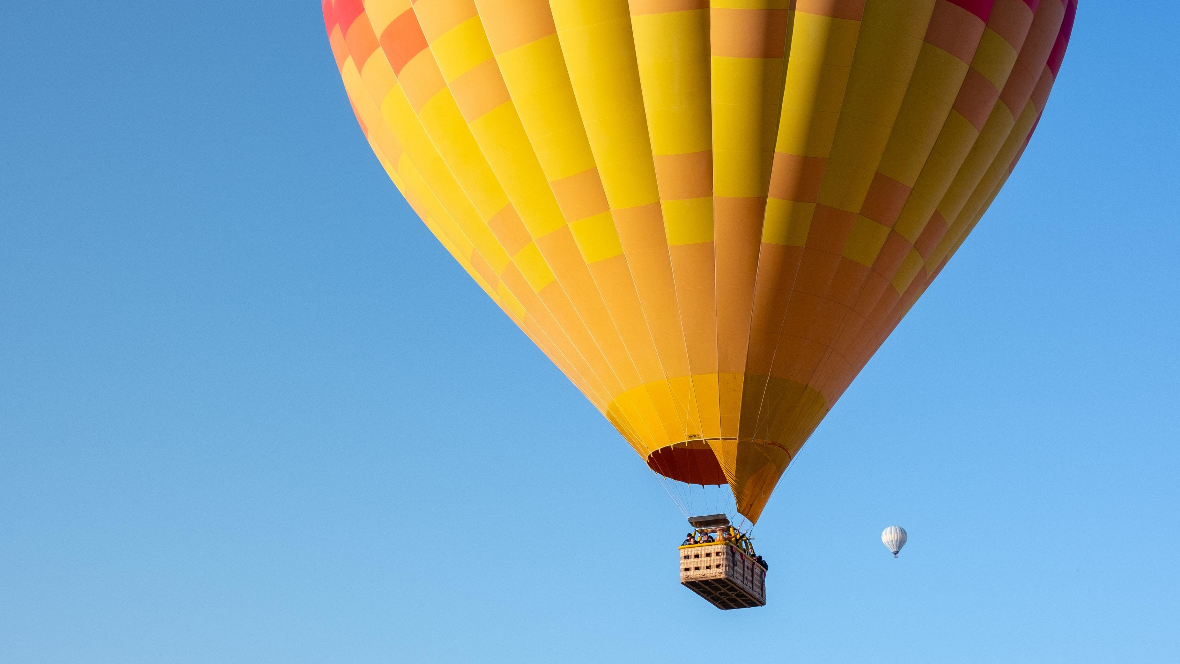 Colorful sky flight, 4K wallpaper download, Wide-screen view, HD background, 3840x2160 4K Desktop