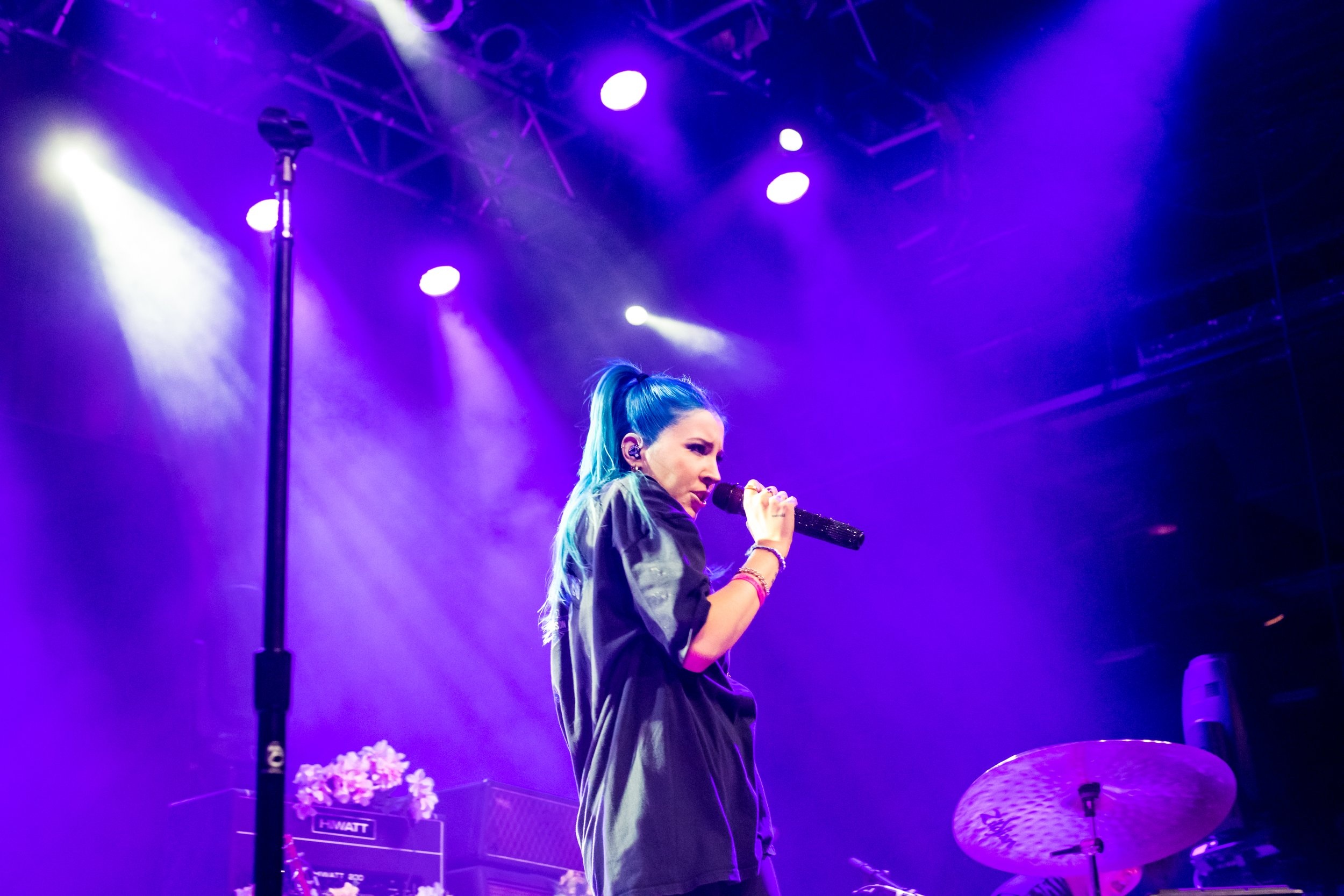 Charlotte Sands, House of Blues performance, Pulmonary Sound publication, Live music experience, 2500x1670 HD Desktop