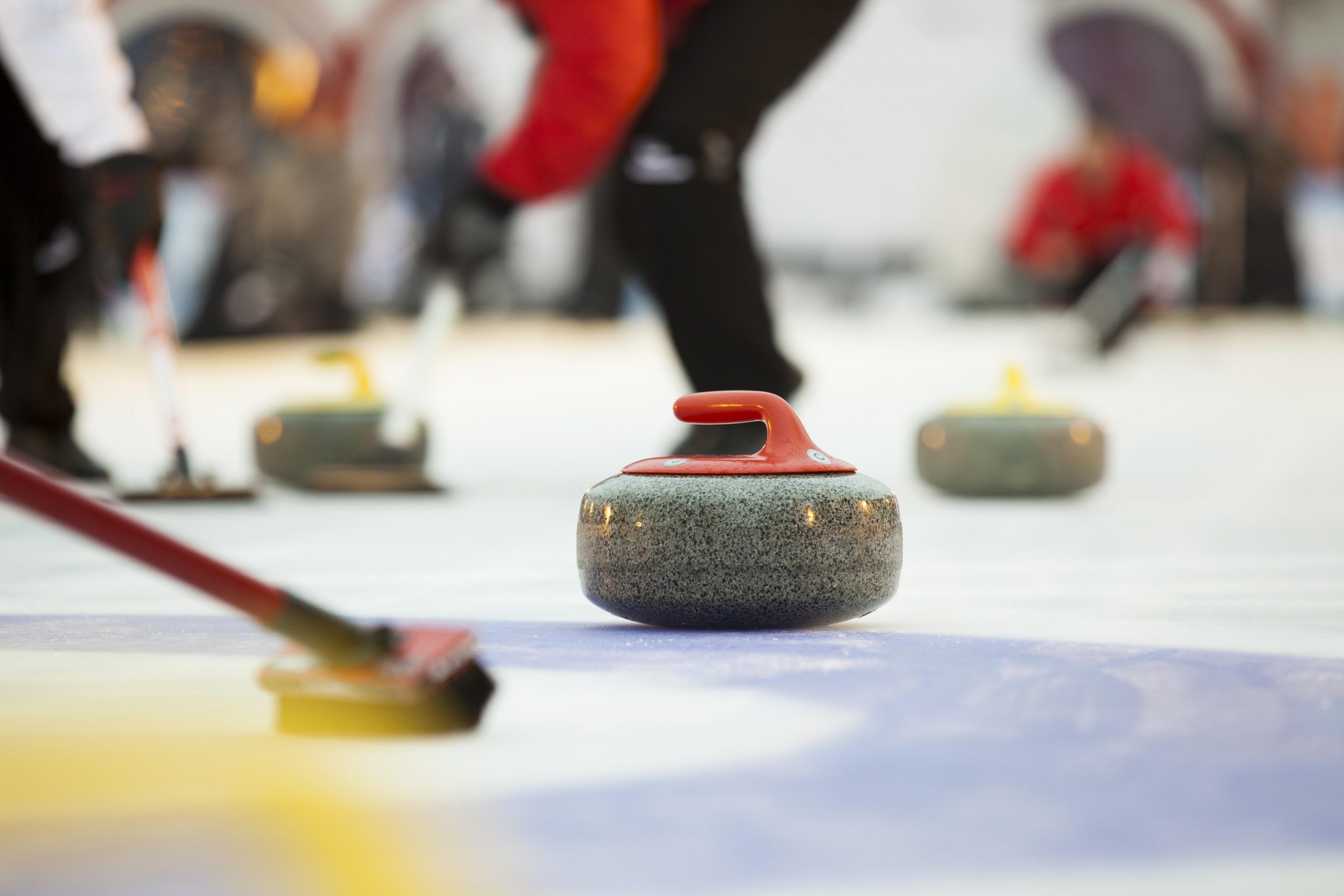 Science of curling, Olympic curling, Physics of curling, Curling techniques, 2560x1710 HD Desktop