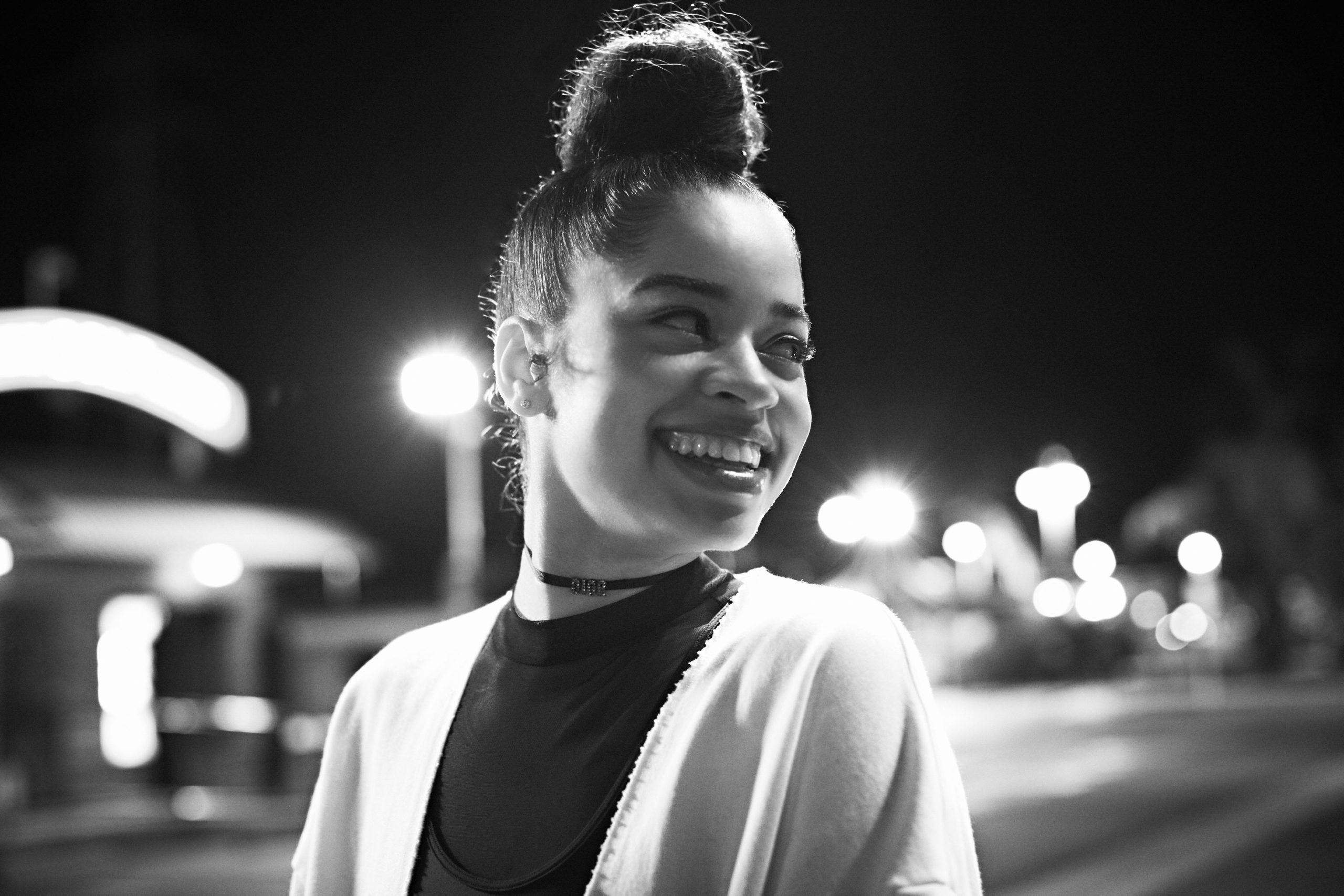 Ella Mai\\'s 2560x1710