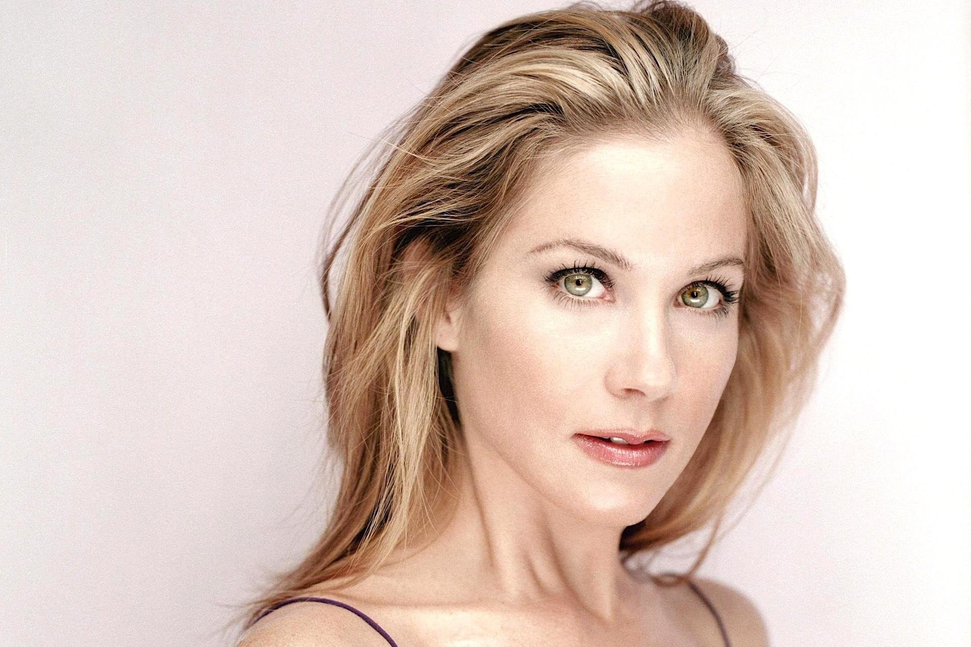 Christina Applegate, HD wallpaper background, 1920x1280 HD Desktop