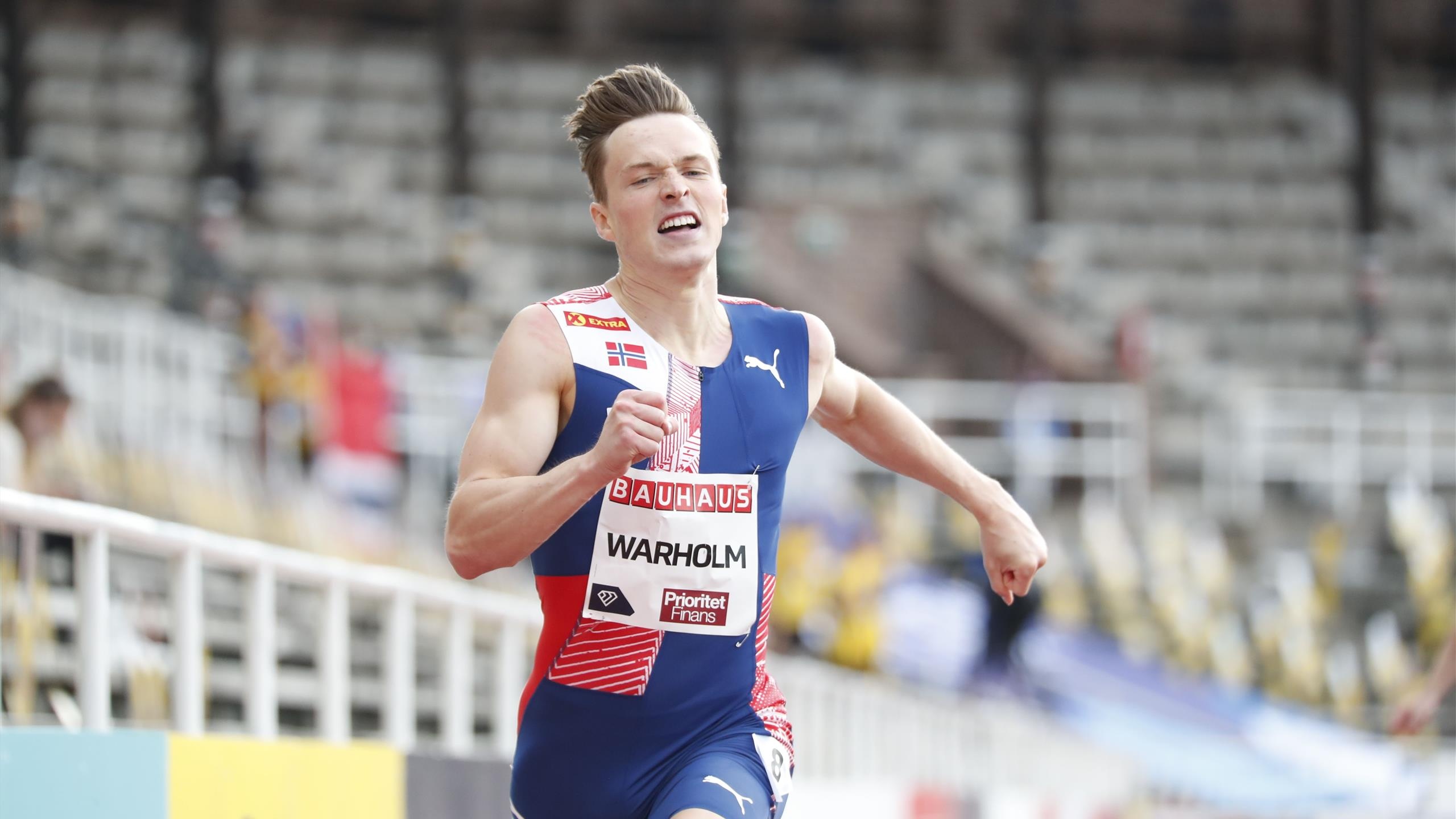 Karsten Warholm, Norwegian hurdler, Track and field sensation, Daring performances, 2560x1440 HD Desktop