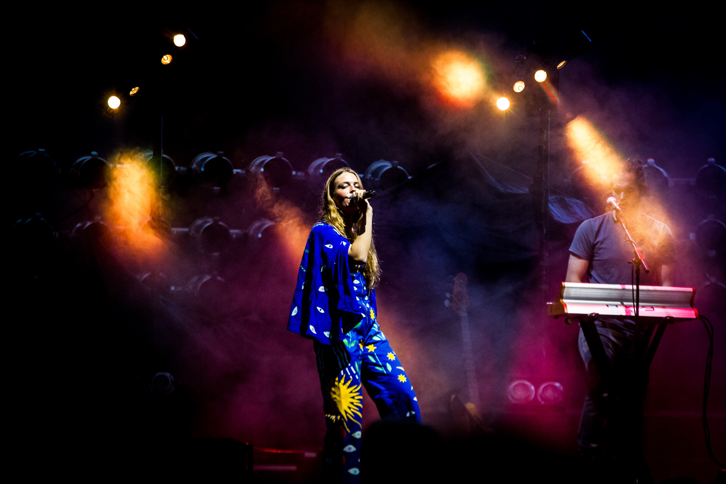 Maggie Rogers, Lloyd Winters collaboration, Musical masterpiece, Soulful tunes, 2500x1670 HD Desktop