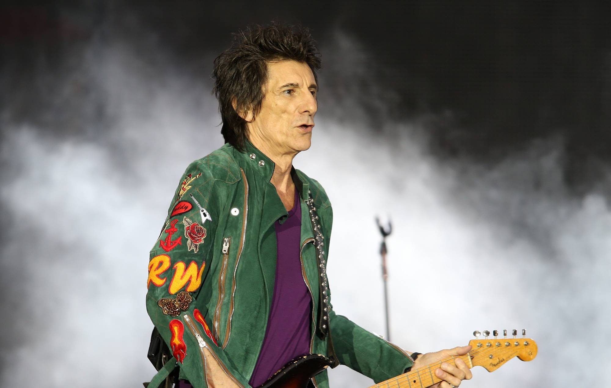 Ronnie Wood, Freedom of the city, London, 2000x1270 HD Desktop