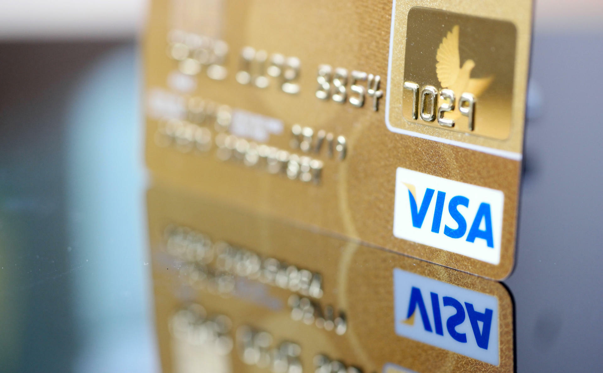 Visa mega fusion, Record-breaking revenue, Data breach, Card replacement, 1920x1190 HD Desktop