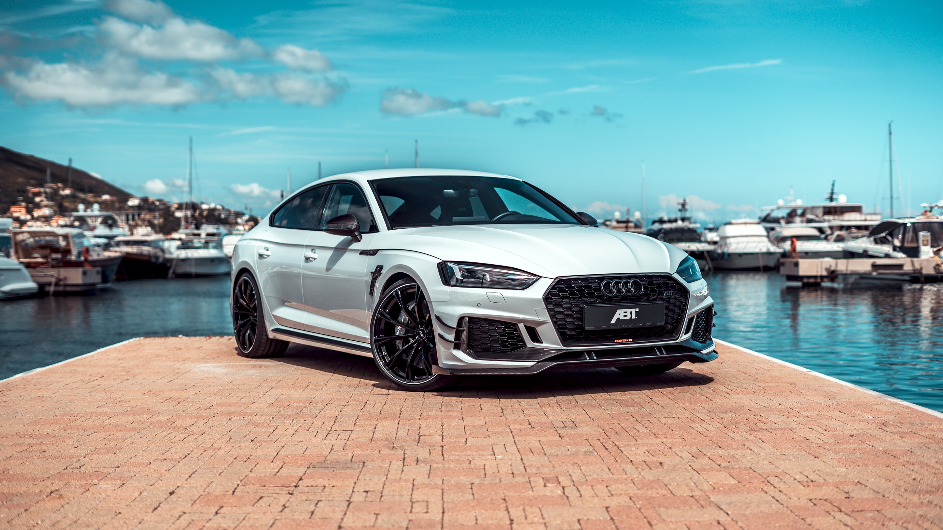 Audi spotlight, High-performance motors, Cutting-edge technology, Luxury elegance, 3840x2160 4K Desktop