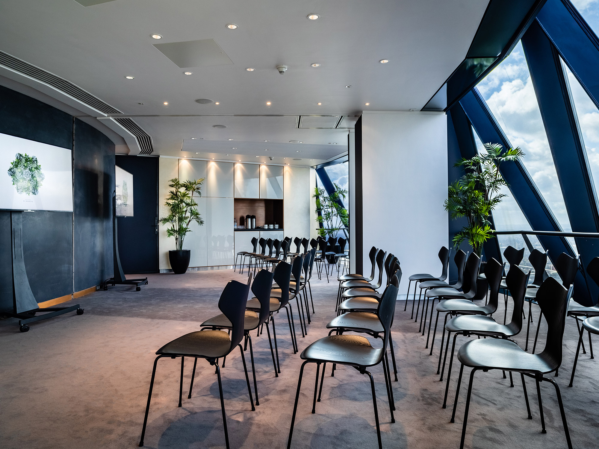 The Gherkin, Conference venue, Central London, Searcys hospitality, 2000x1500 HD Desktop