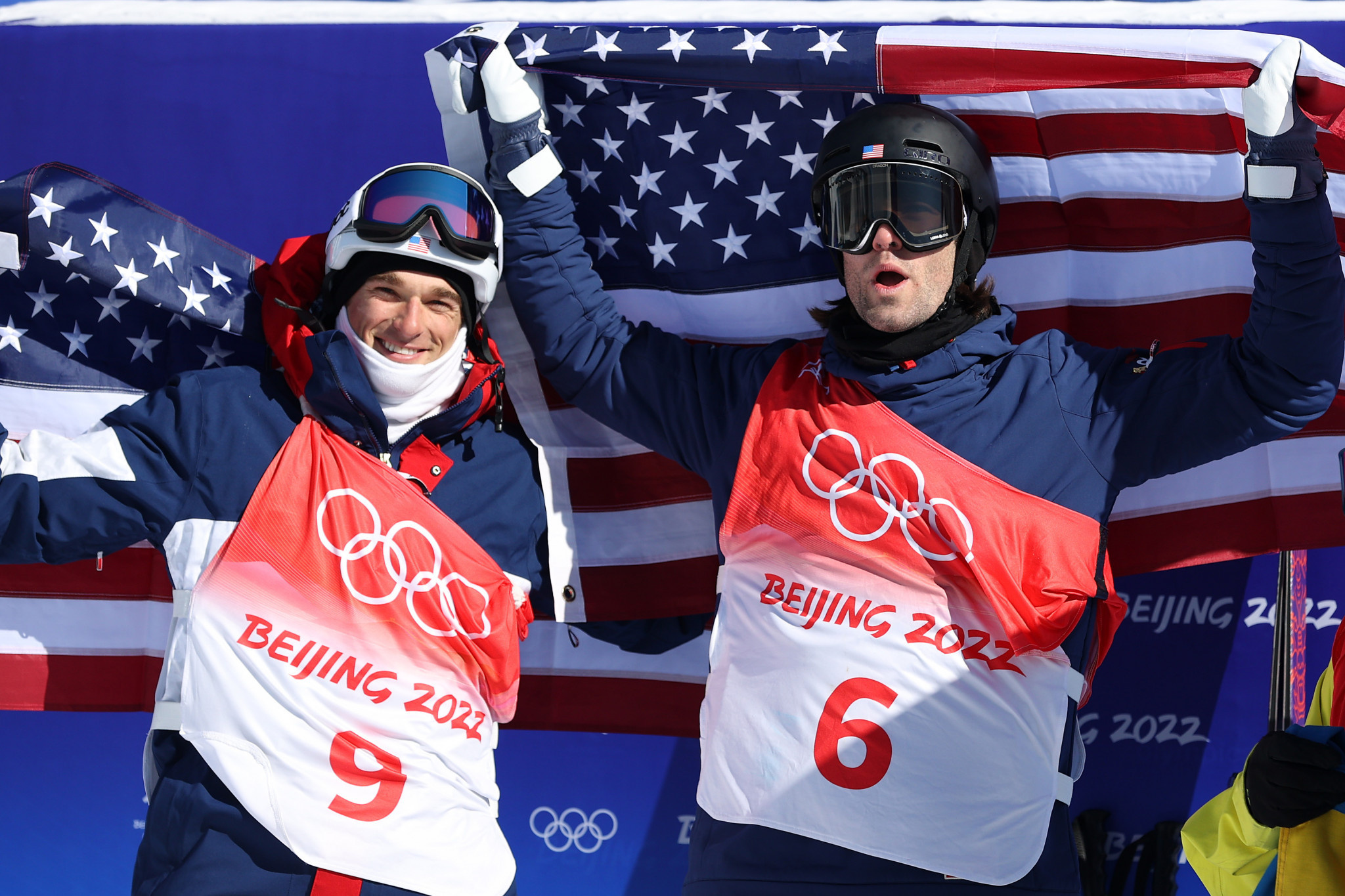 Alex Hall, Leads American one, Ski slopestyle with, Golden run, 2050x1370 HD Desktop