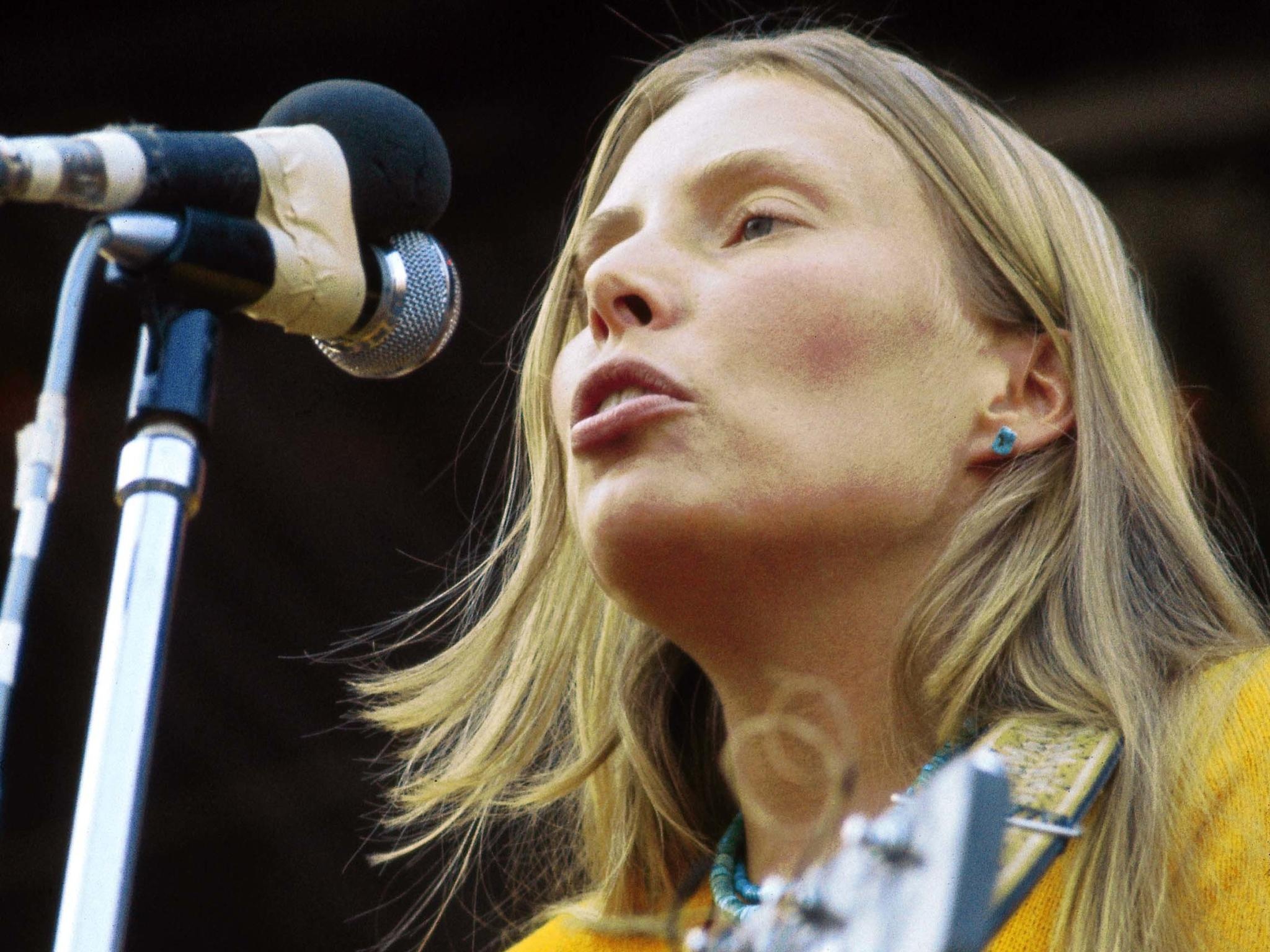 Joni Mitchell, Beast tribute, Isle of Wight Festival, Online reading, 2050x1540 HD Desktop