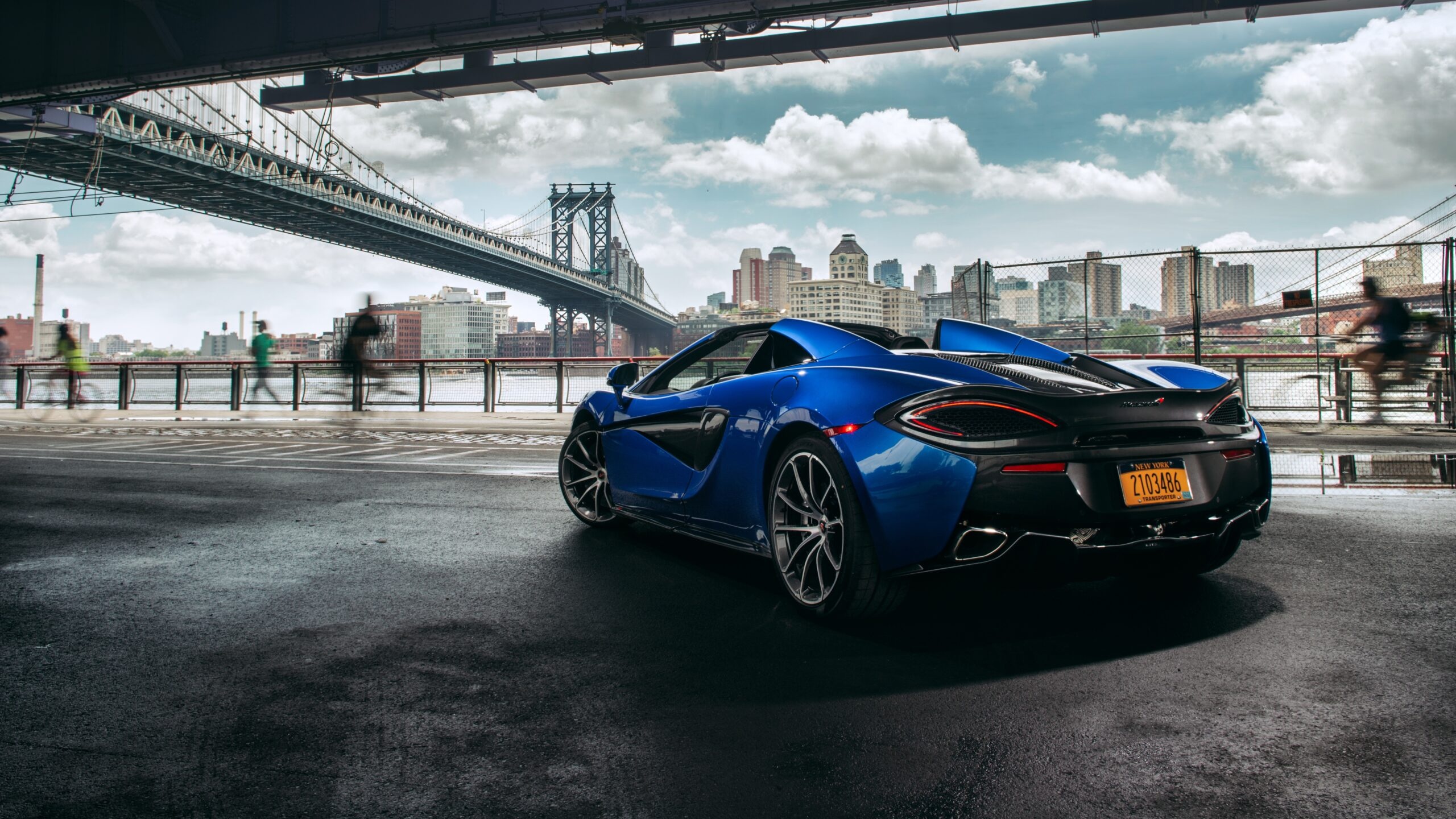 McLaren 570S, Spider model, High-resolution wallpapers, HD screens, 2560x1440 HD Desktop