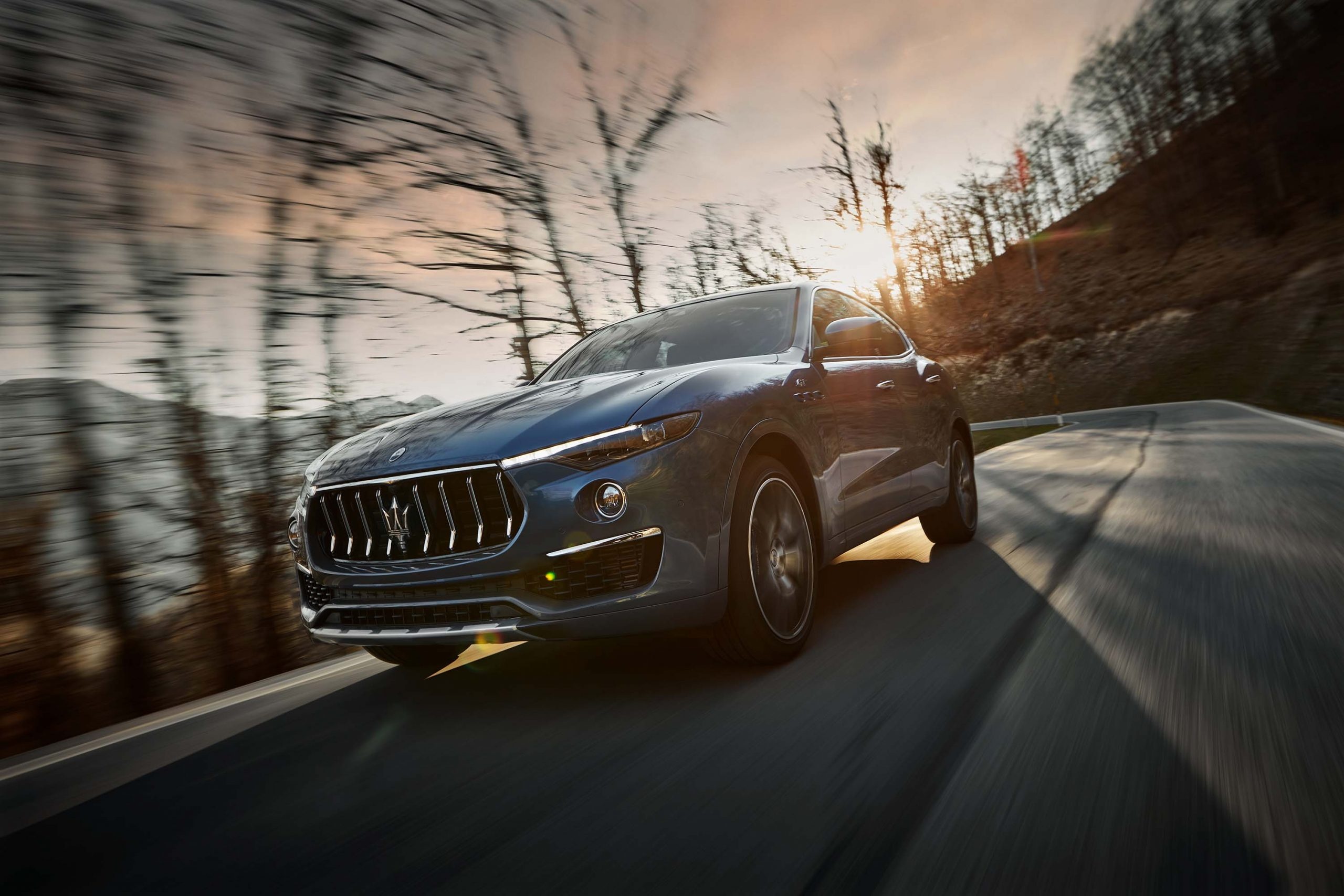 Maserati Levante, Mild hybrid, Luxury SUV, Automobile, 2560x1710 HD Desktop