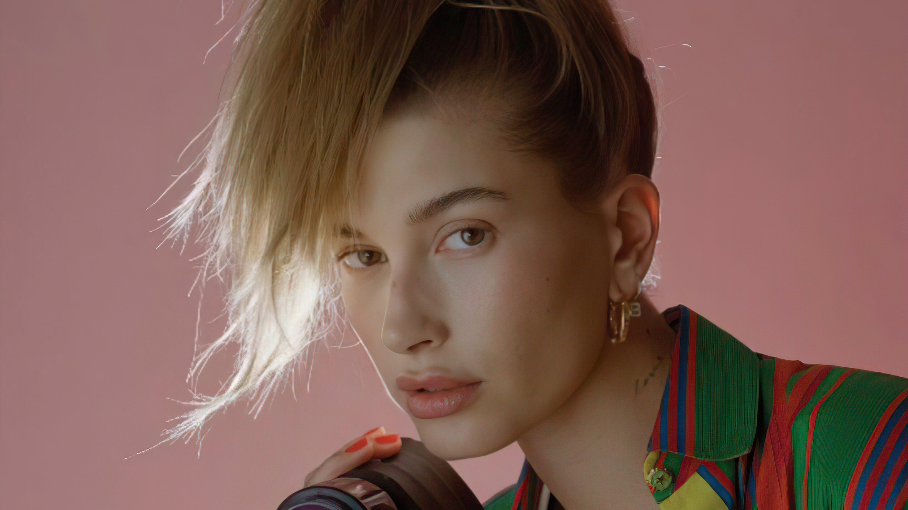 Hailey Bieber, Ultra HD fashion, 2021 photoshoot, Stunning background, 3840x2160 4K Desktop