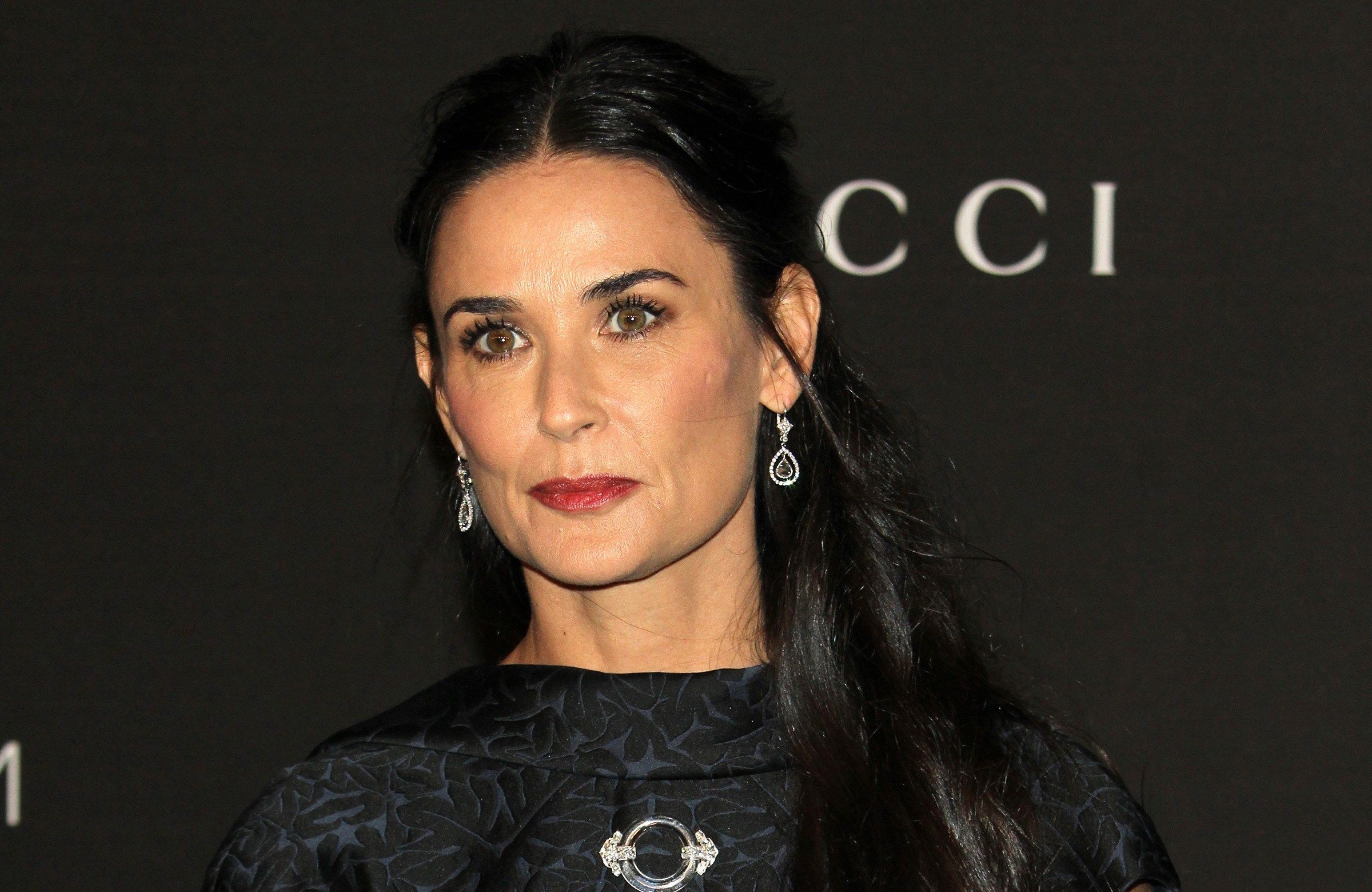 Demi Moore, John Walker, Posted wallpapers, Movie star, 2400x1560 HD Desktop