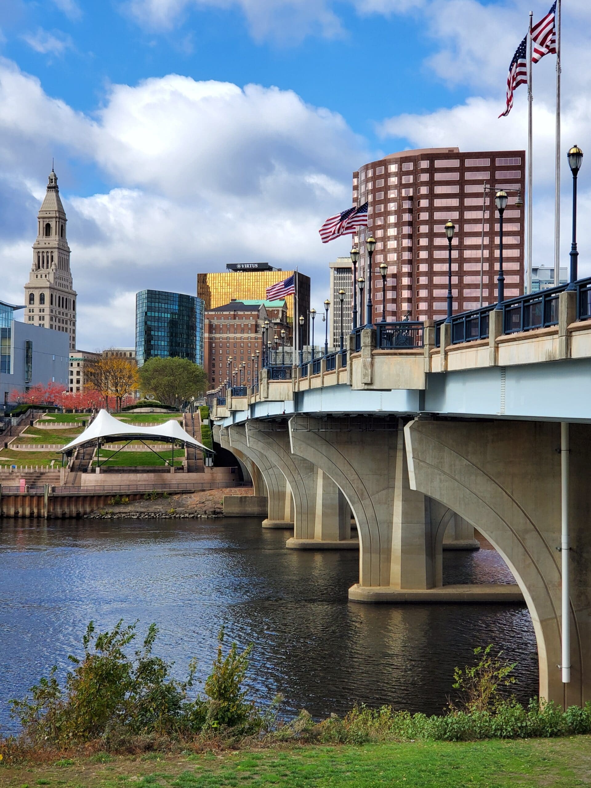 Hartford, Vibrant city, Attractions, History, 1920x2560 HD Phone